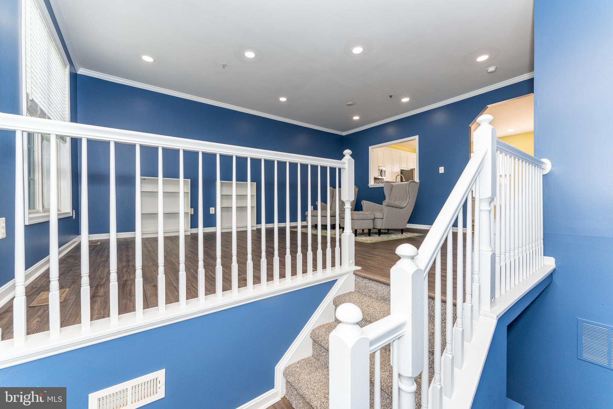 WELLINGTON TRACE - Residential