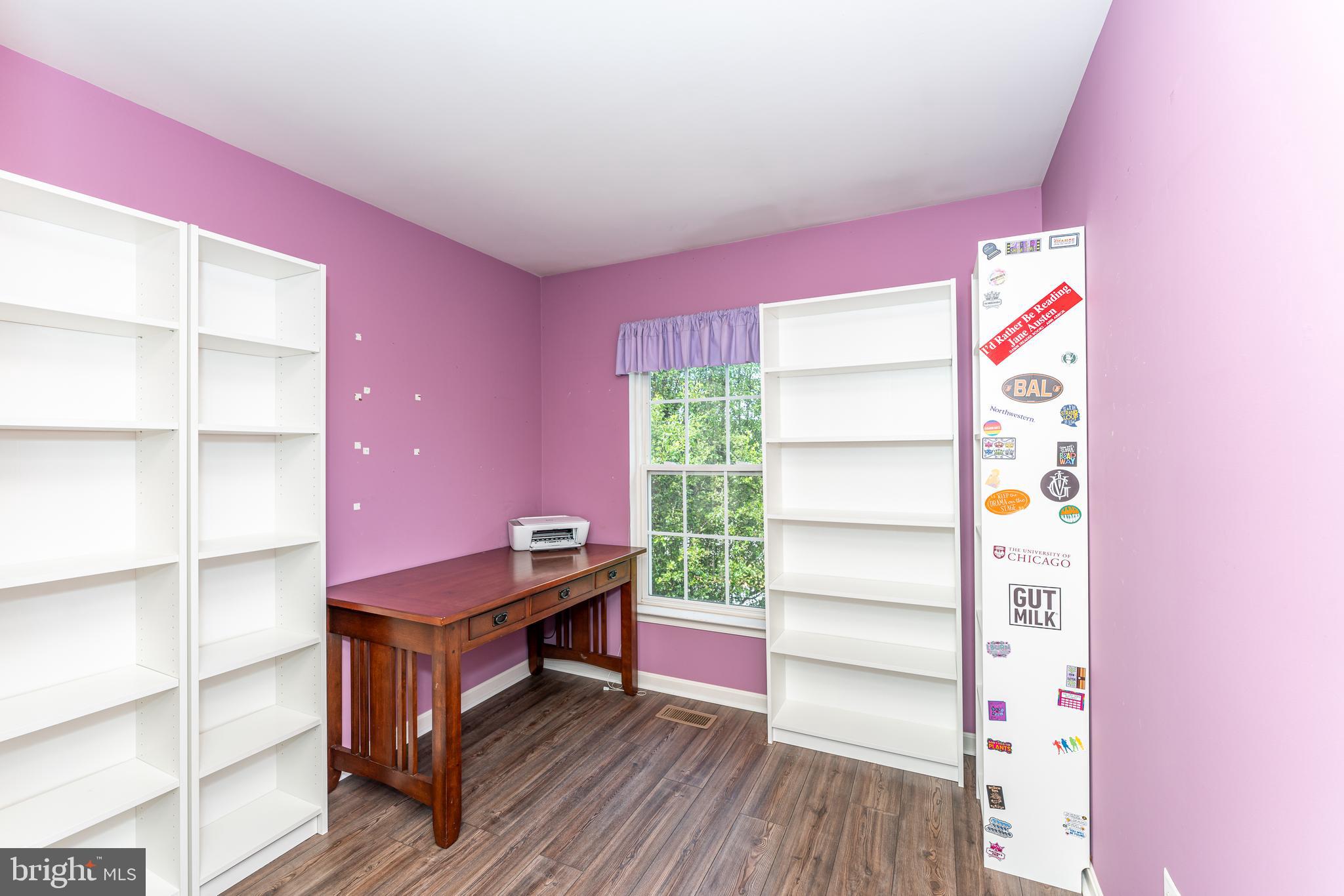 WELLINGTON TRACE - Residential