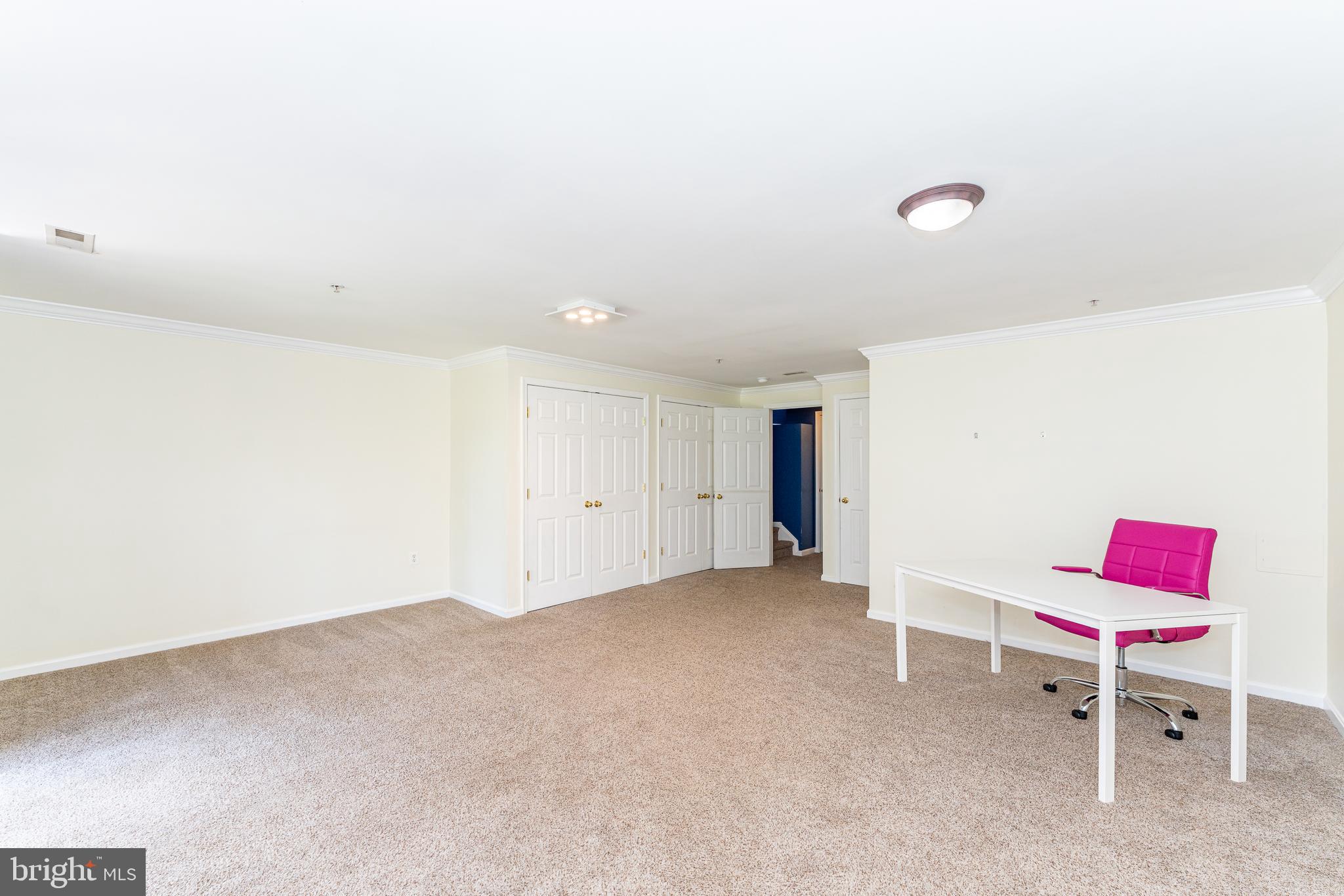 WELLINGTON TRACE - Residential