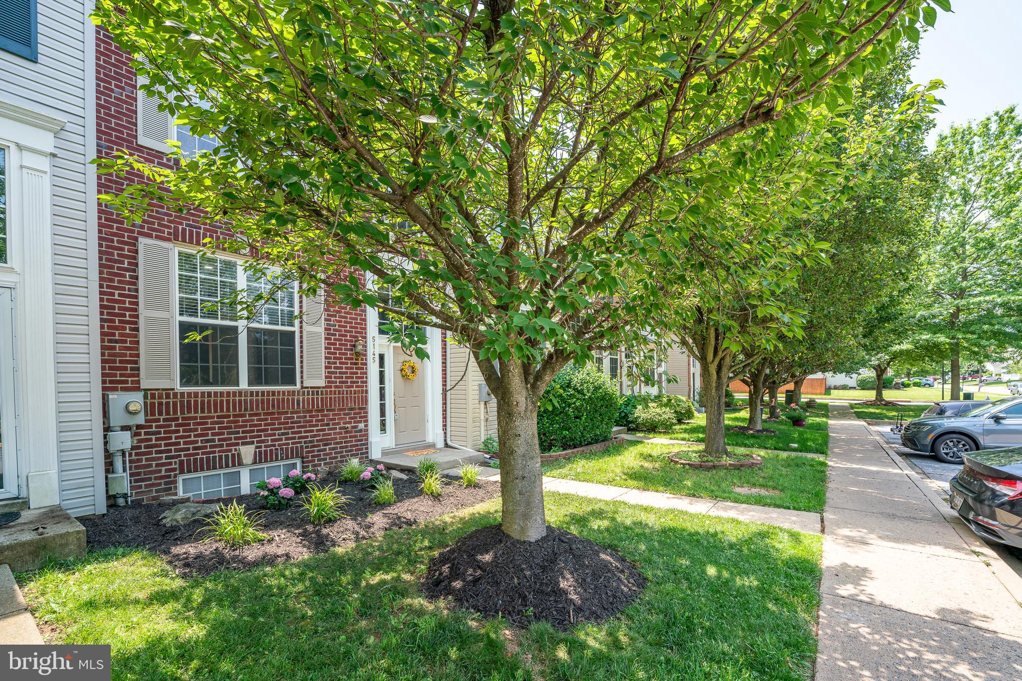 WELLINGTON TRACE - Residential