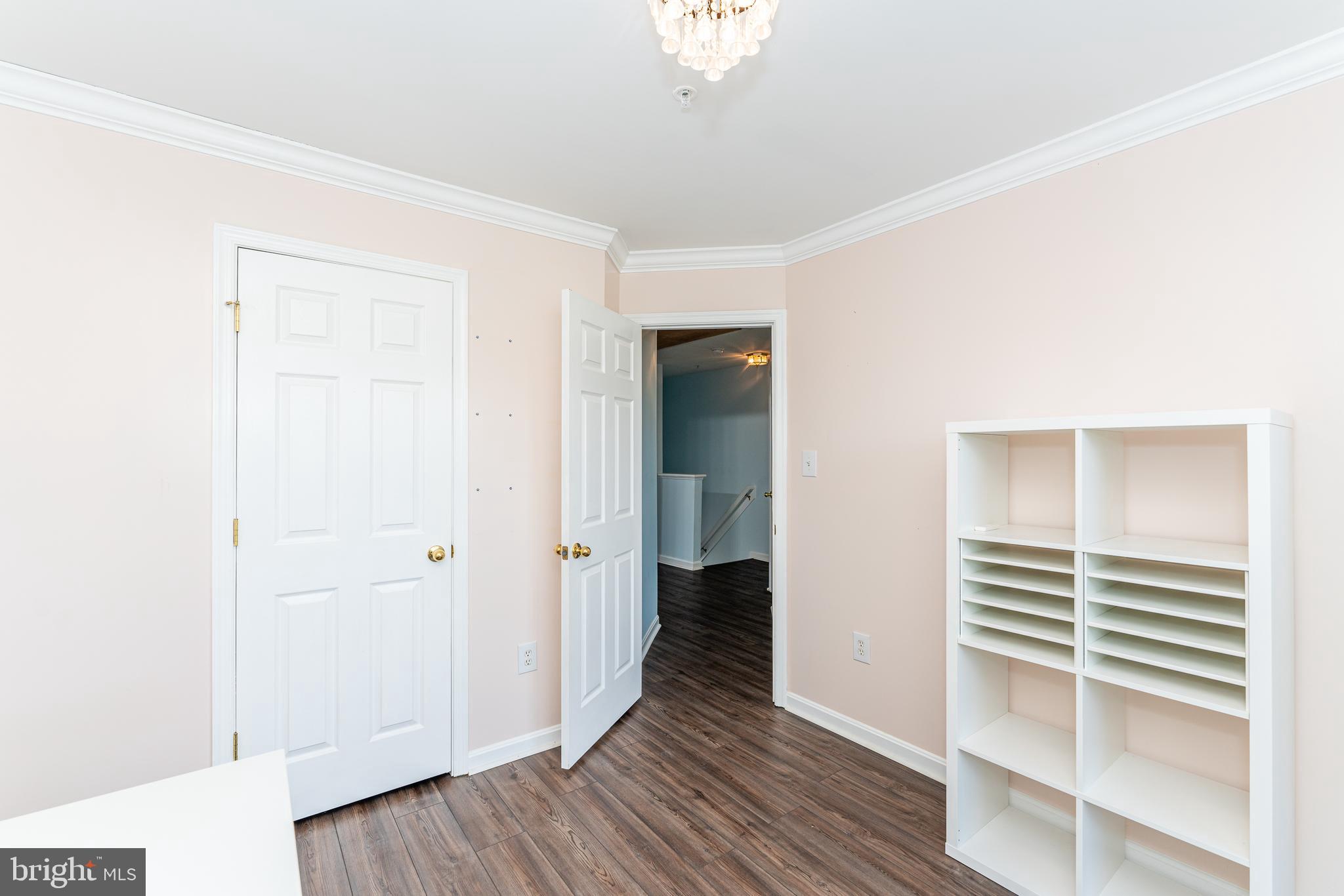 WELLINGTON TRACE - Residential