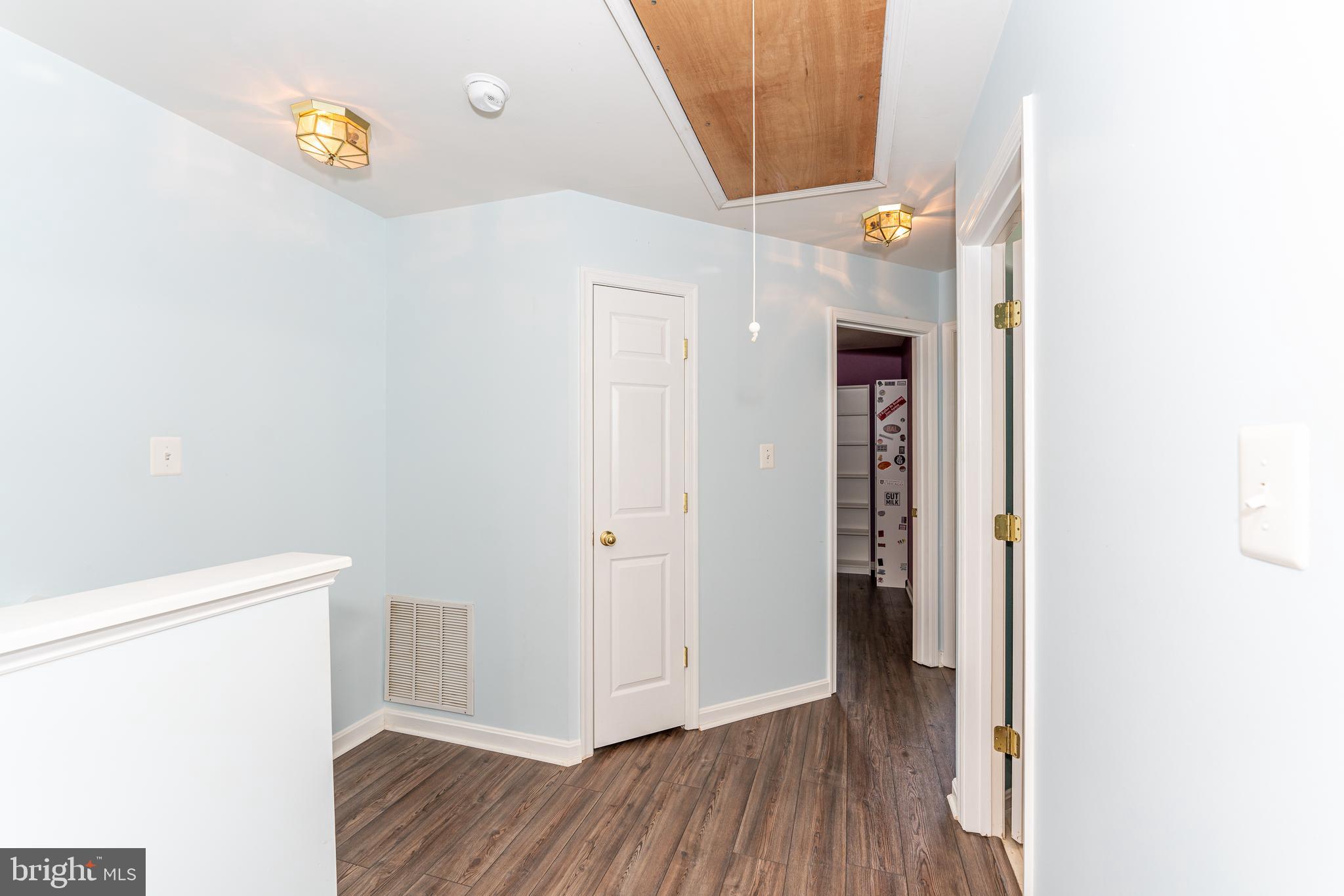 WELLINGTON TRACE - Residential