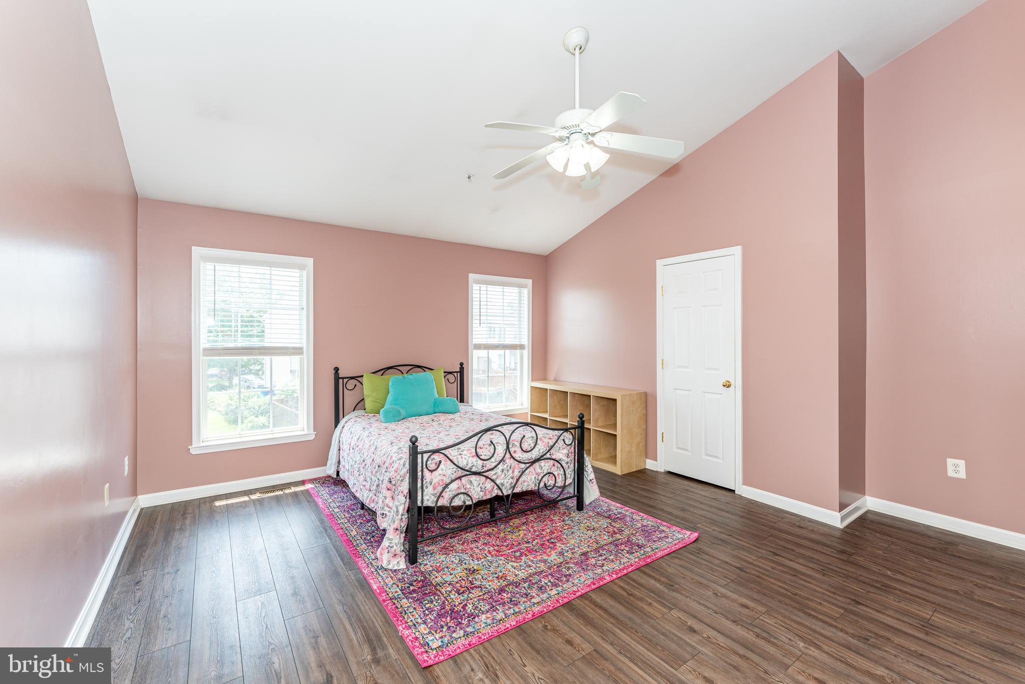 WELLINGTON TRACE - Residential