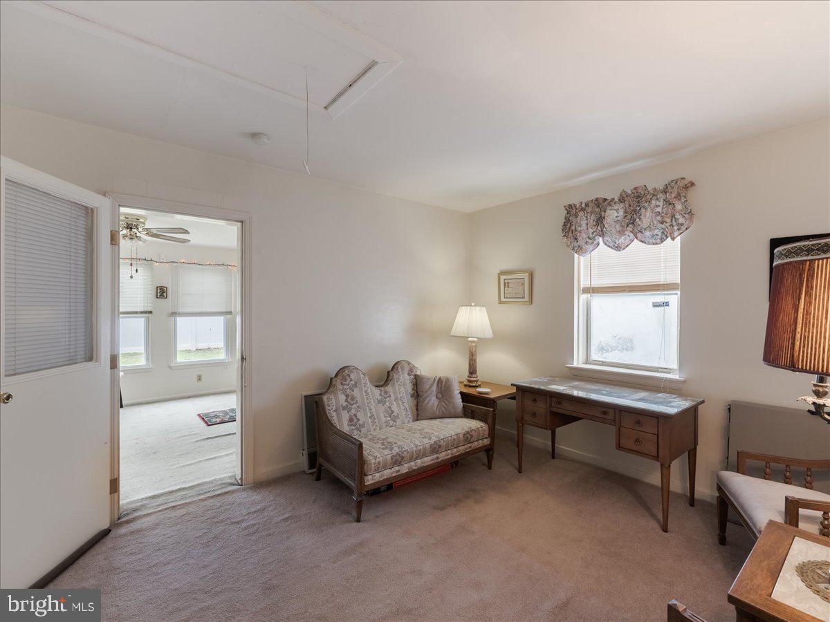 ACADEMY GARDENS - Residential