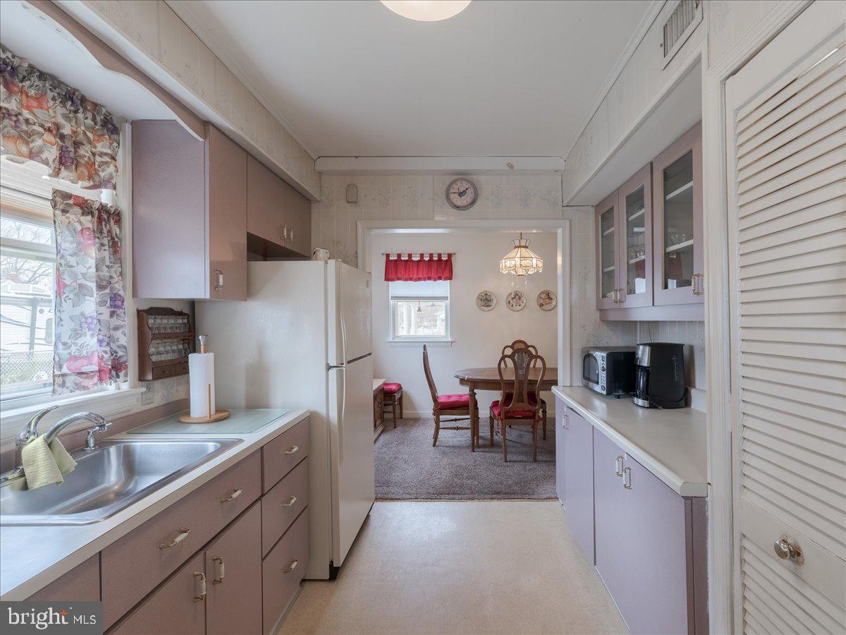 ACADEMY GARDENS - Residential