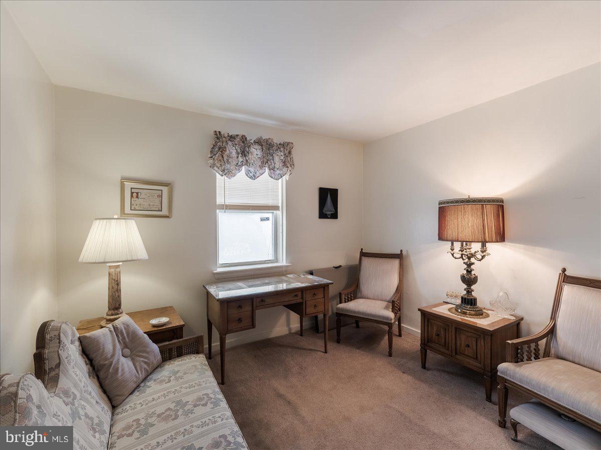 ACADEMY GARDENS - Residential