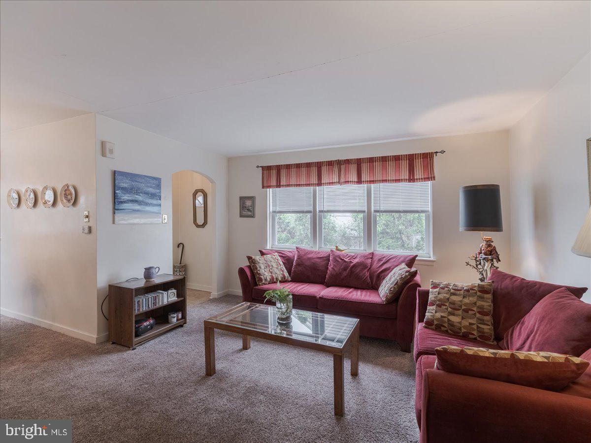 ACADEMY GARDENS - Residential