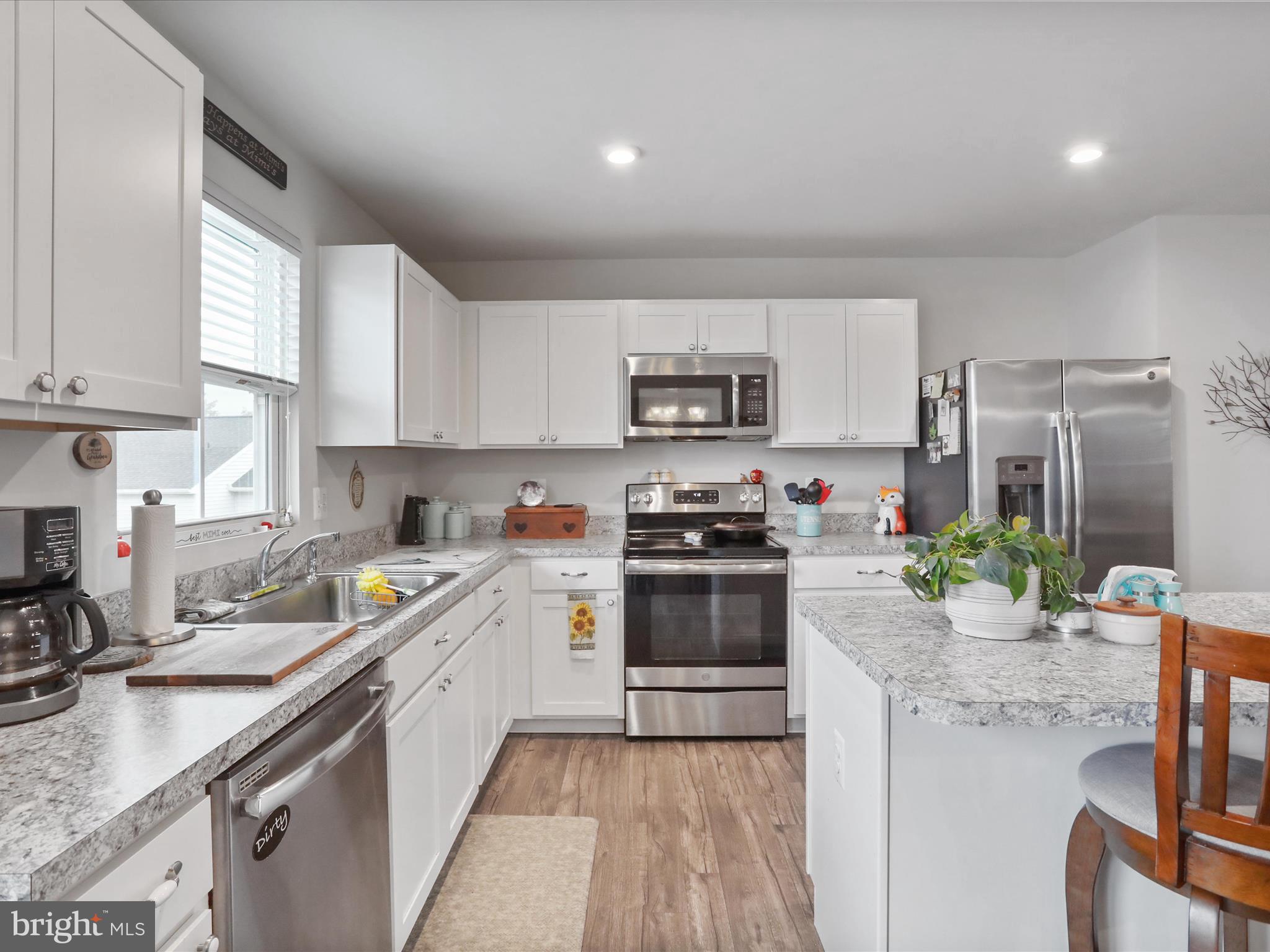 THE VILLAGE AT MIDDLETOWN - Residential