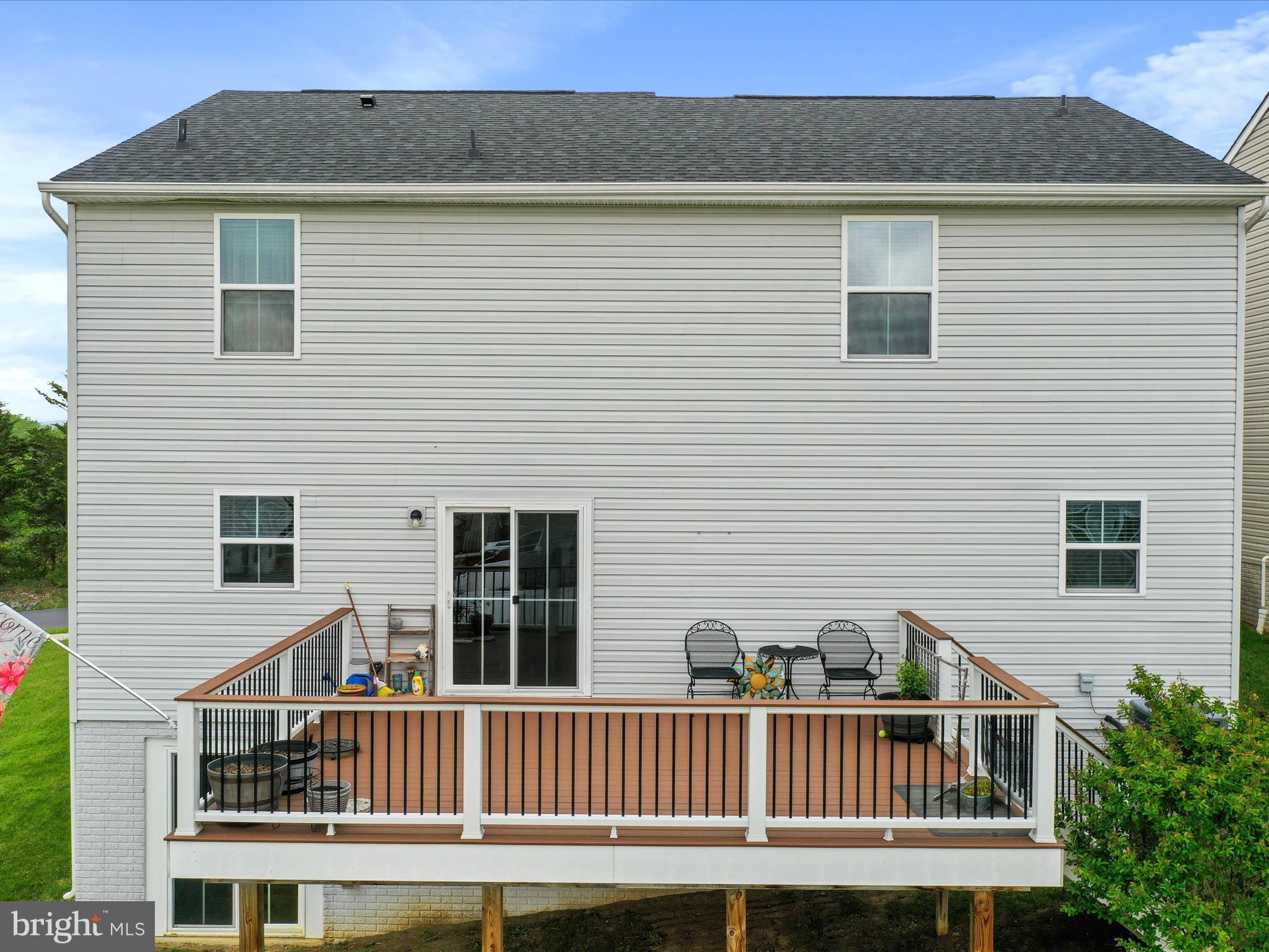 THE VILLAGE AT MIDDLETOWN - Residential