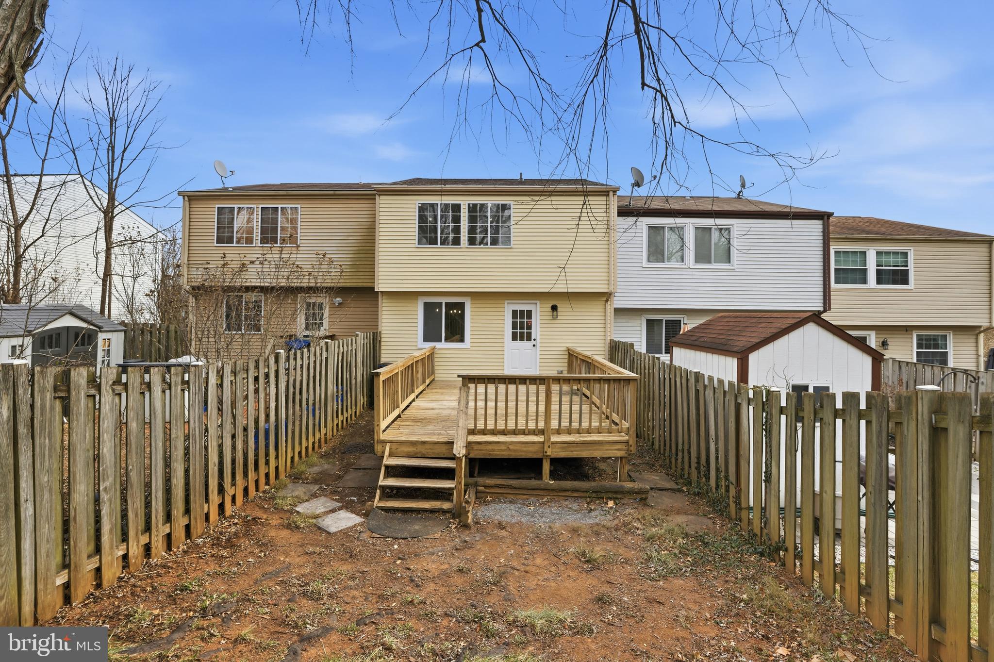 DAMASCUS MANOR - Residential