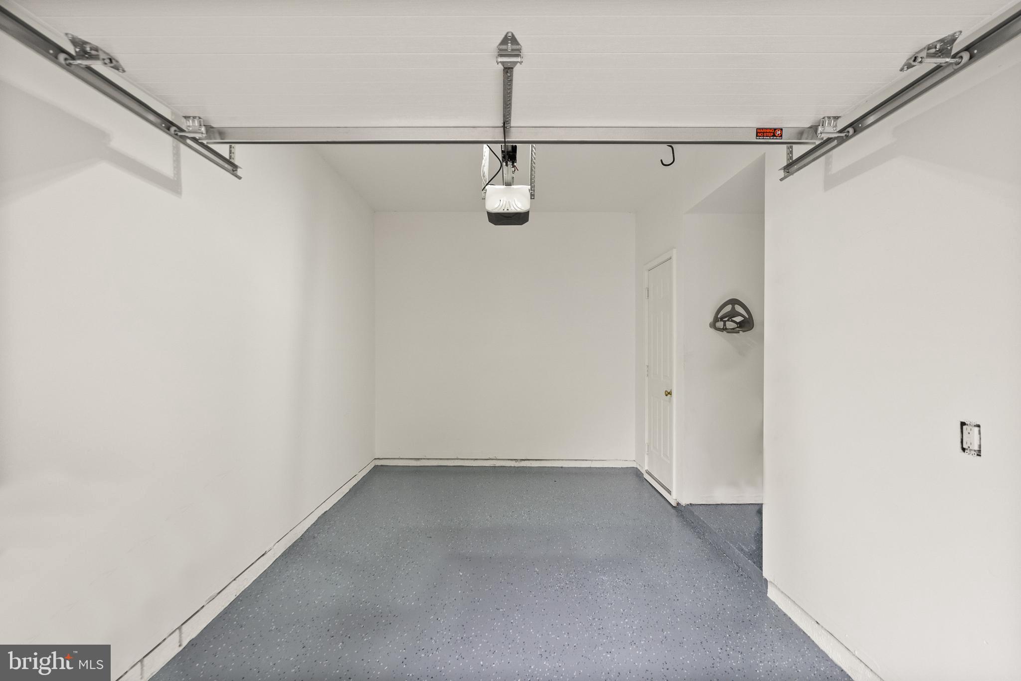 BARR HILL AT INVERNESS - Residential Lease