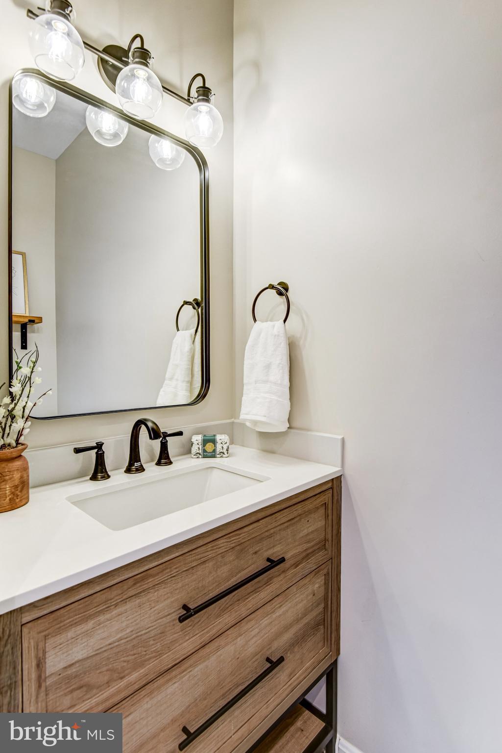 BARR HILL AT INVERNESS - Residential Lease