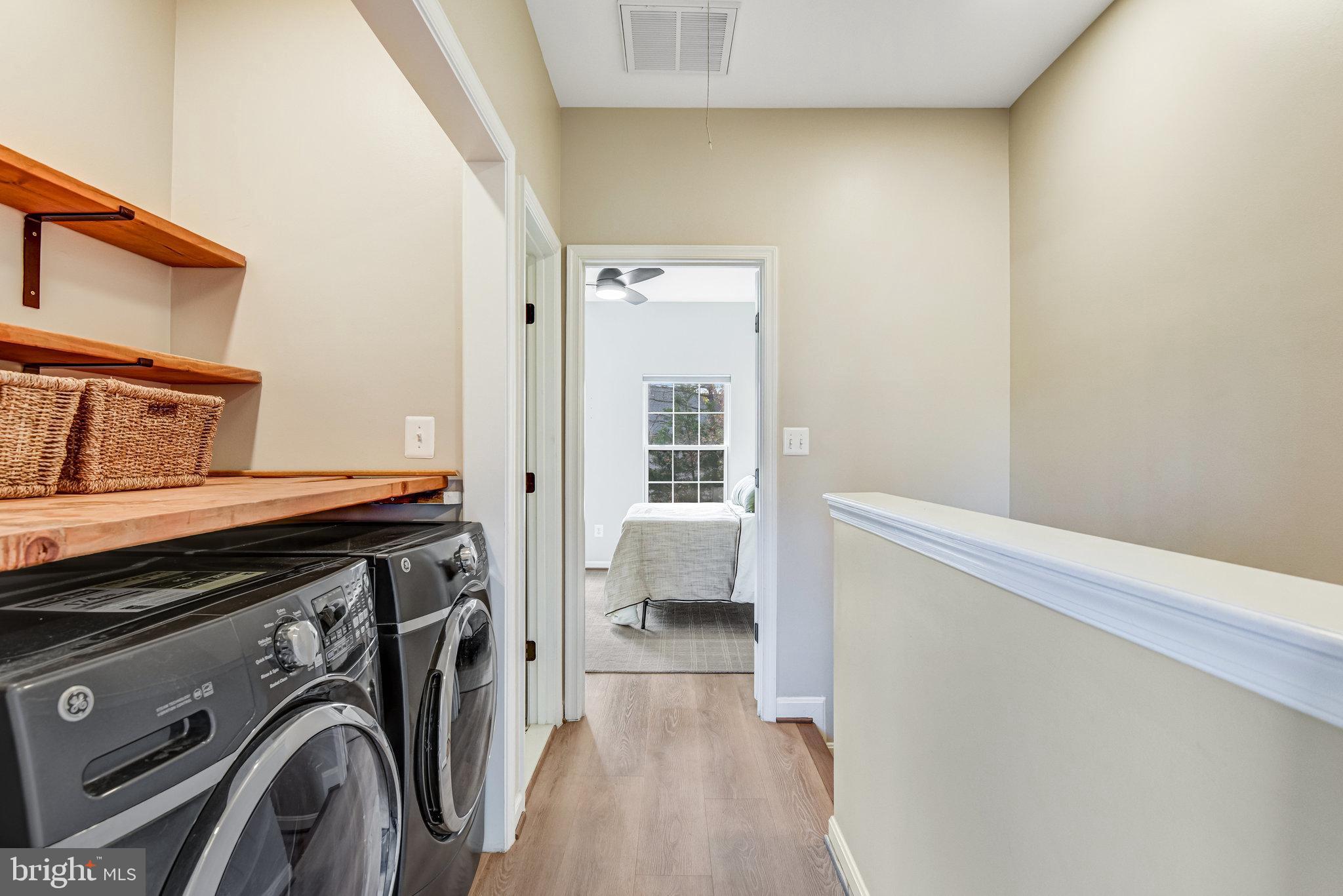 BARR HILL AT INVERNESS - Residential Lease