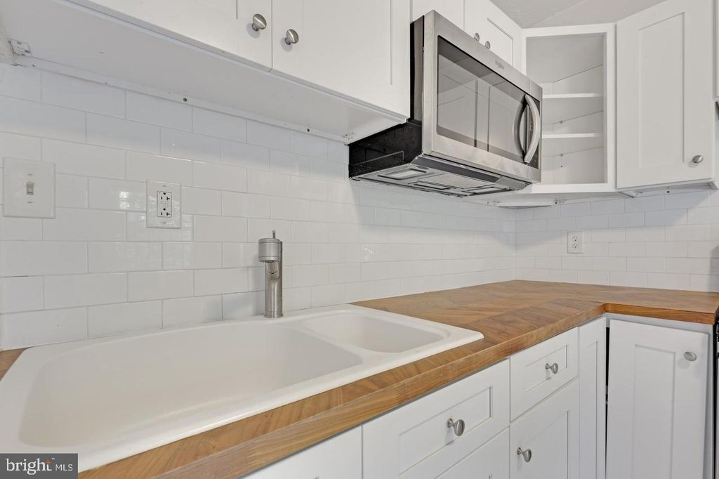 Photo of 4829 Greenway Avenue, PHILADELPHIA, PA 19143 (MLS # PAPH2535192)