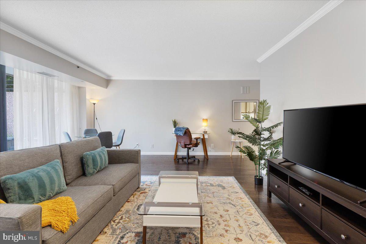 1200 CRYSTAL DRIVE 211