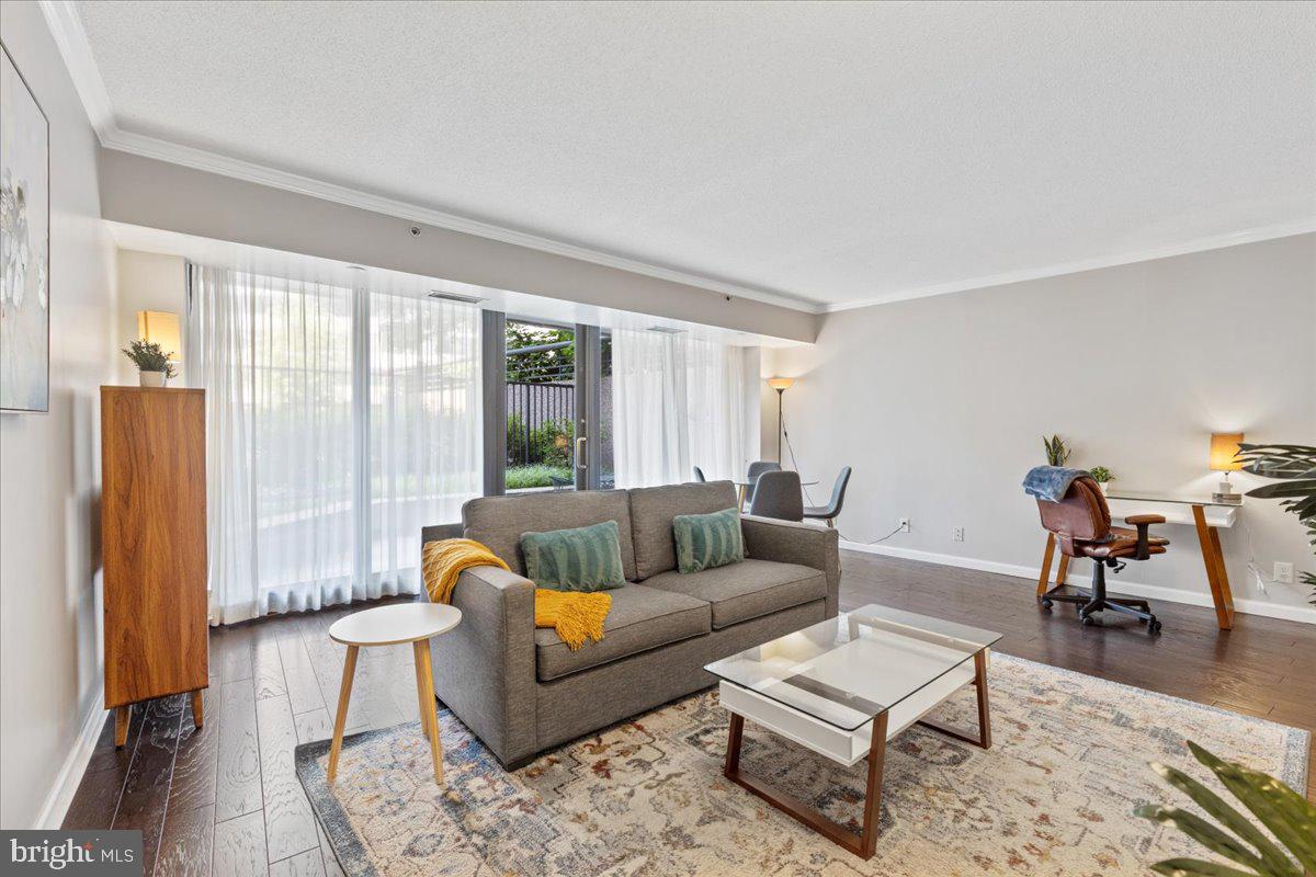 1200 CRYSTAL DRIVE 211