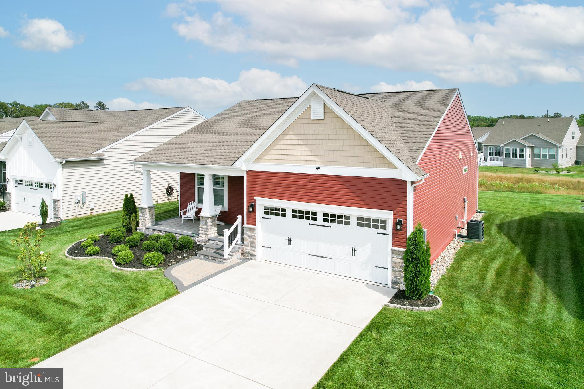 25068 TREEVIEW LN