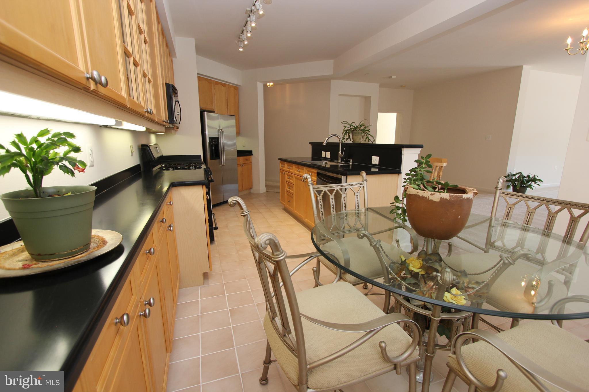 HARBOR POINT WEST CONDO - Residential