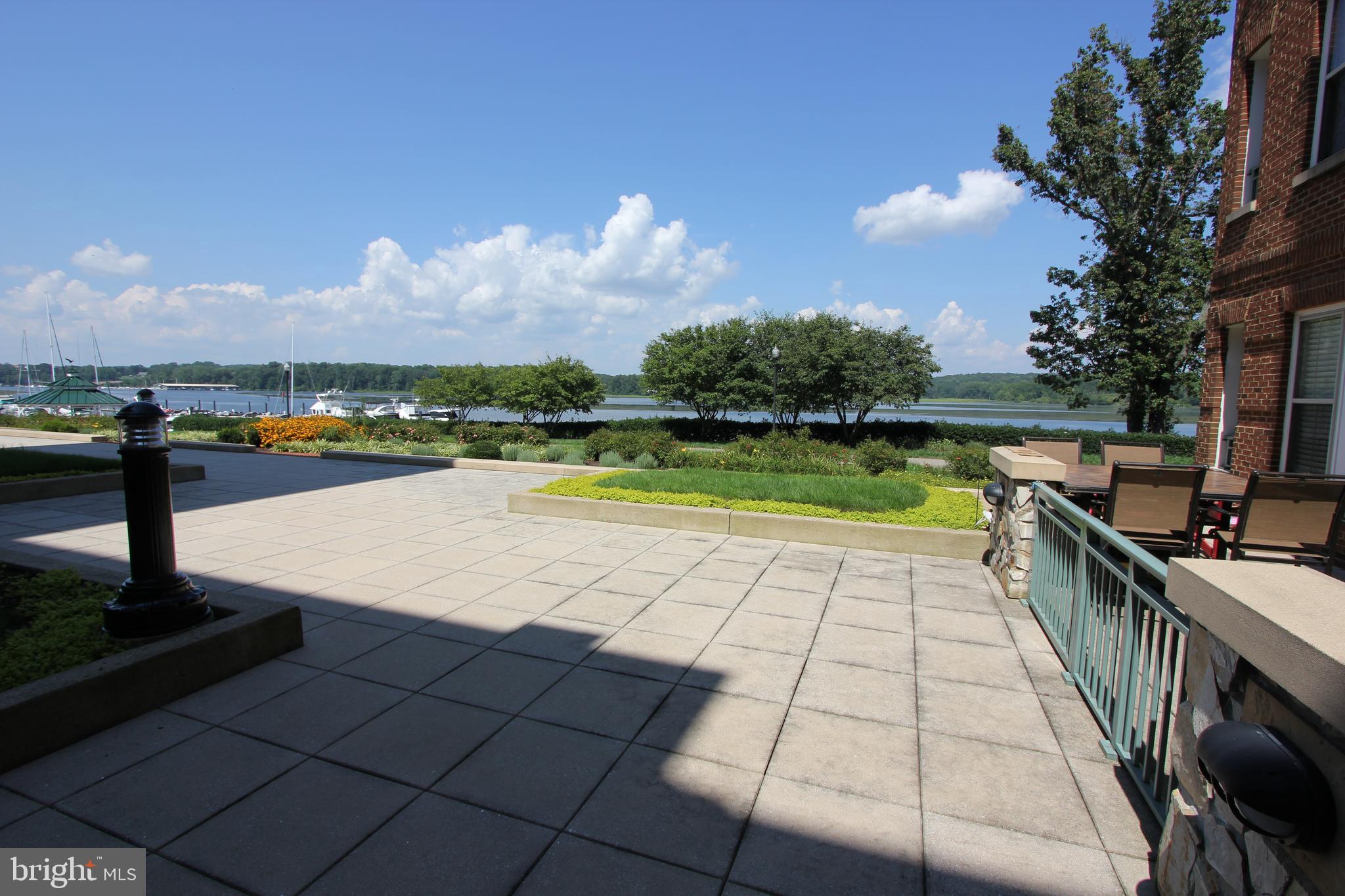 HARBOR POINT WEST CONDO - Residential