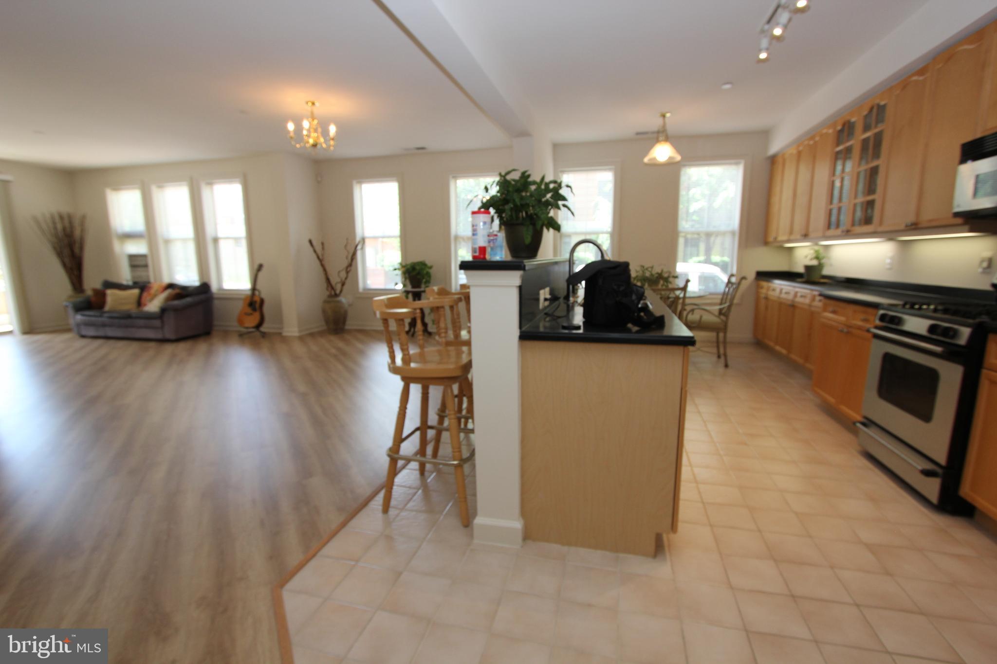 HARBOR POINT WEST CONDO - Residential