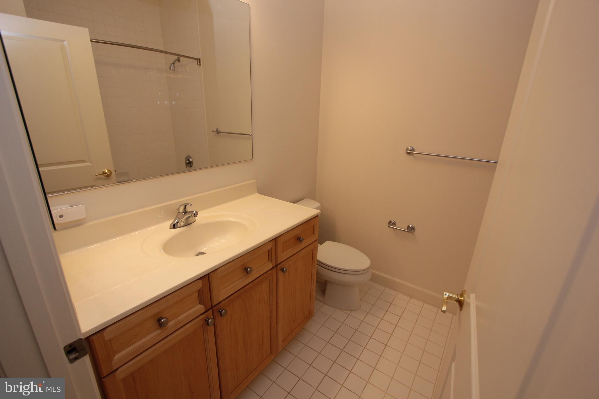 HARBOR POINT WEST CONDO - Residential