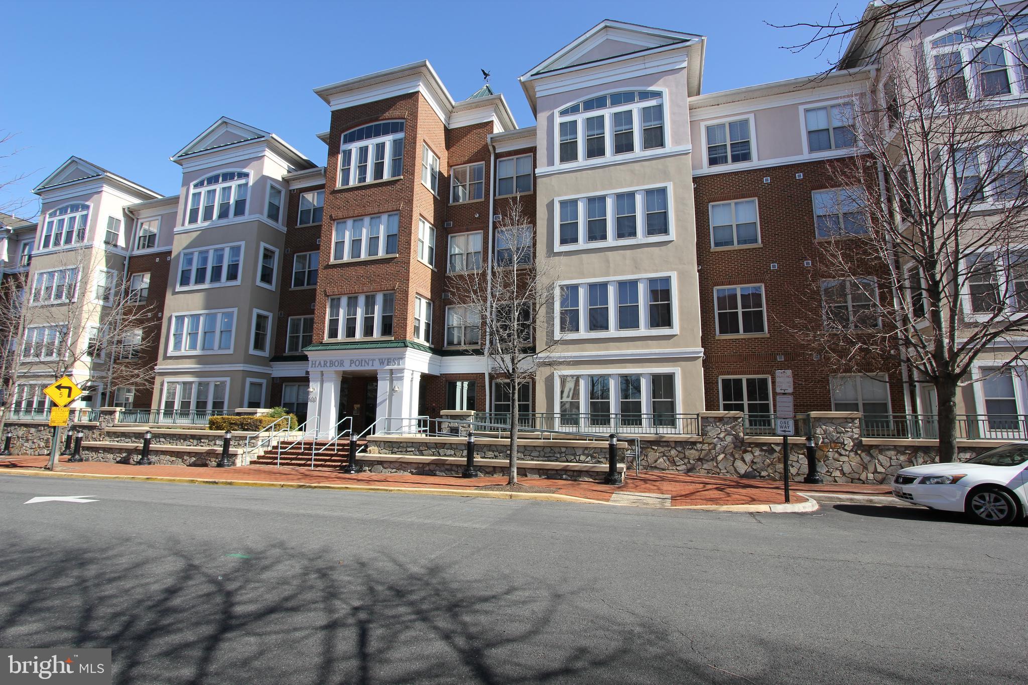 HARBOR POINT WEST CONDO - Residential