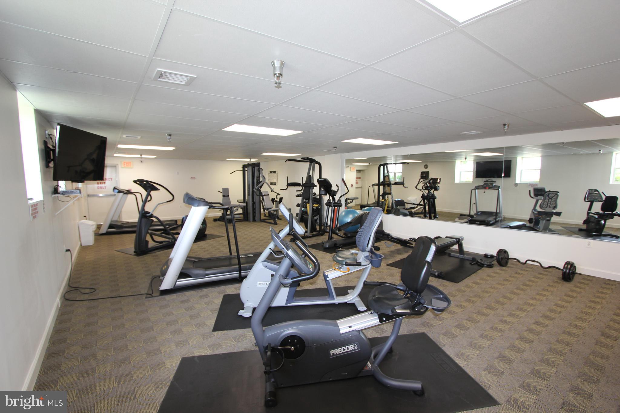 HARBOR POINT WEST CONDO - Residential