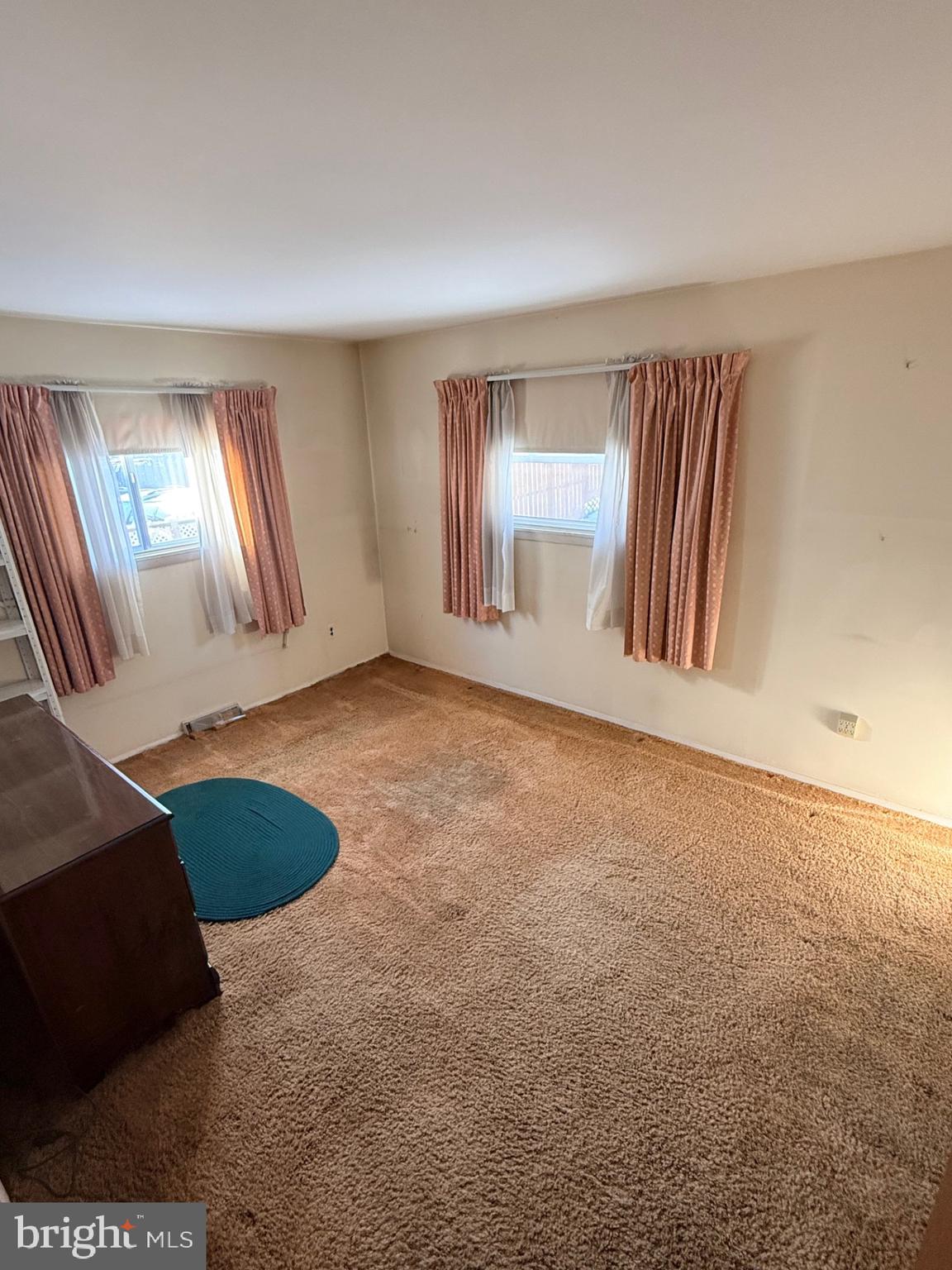 WILLOW GROVE - Residential