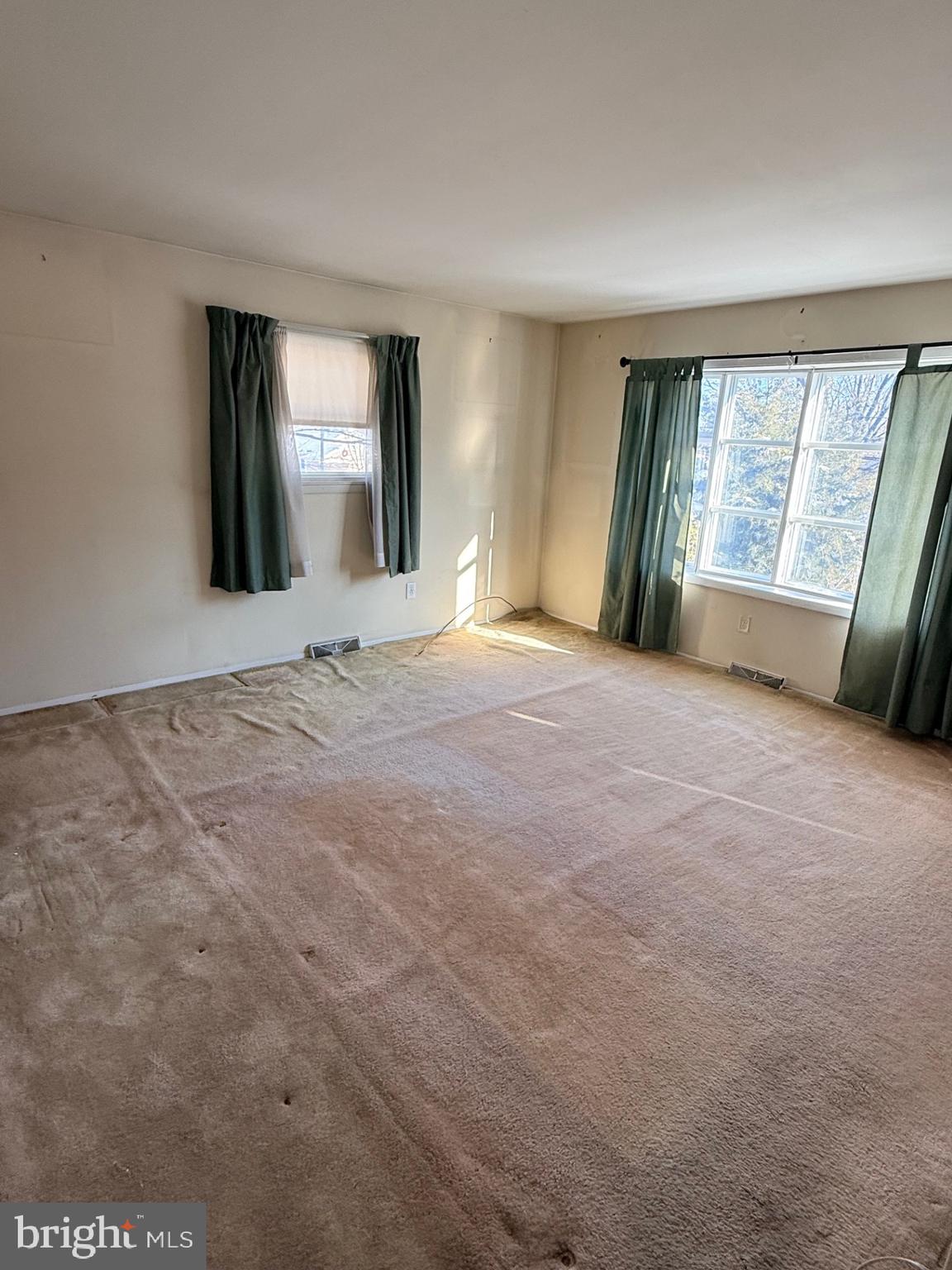 WILLOW GROVE - Residential