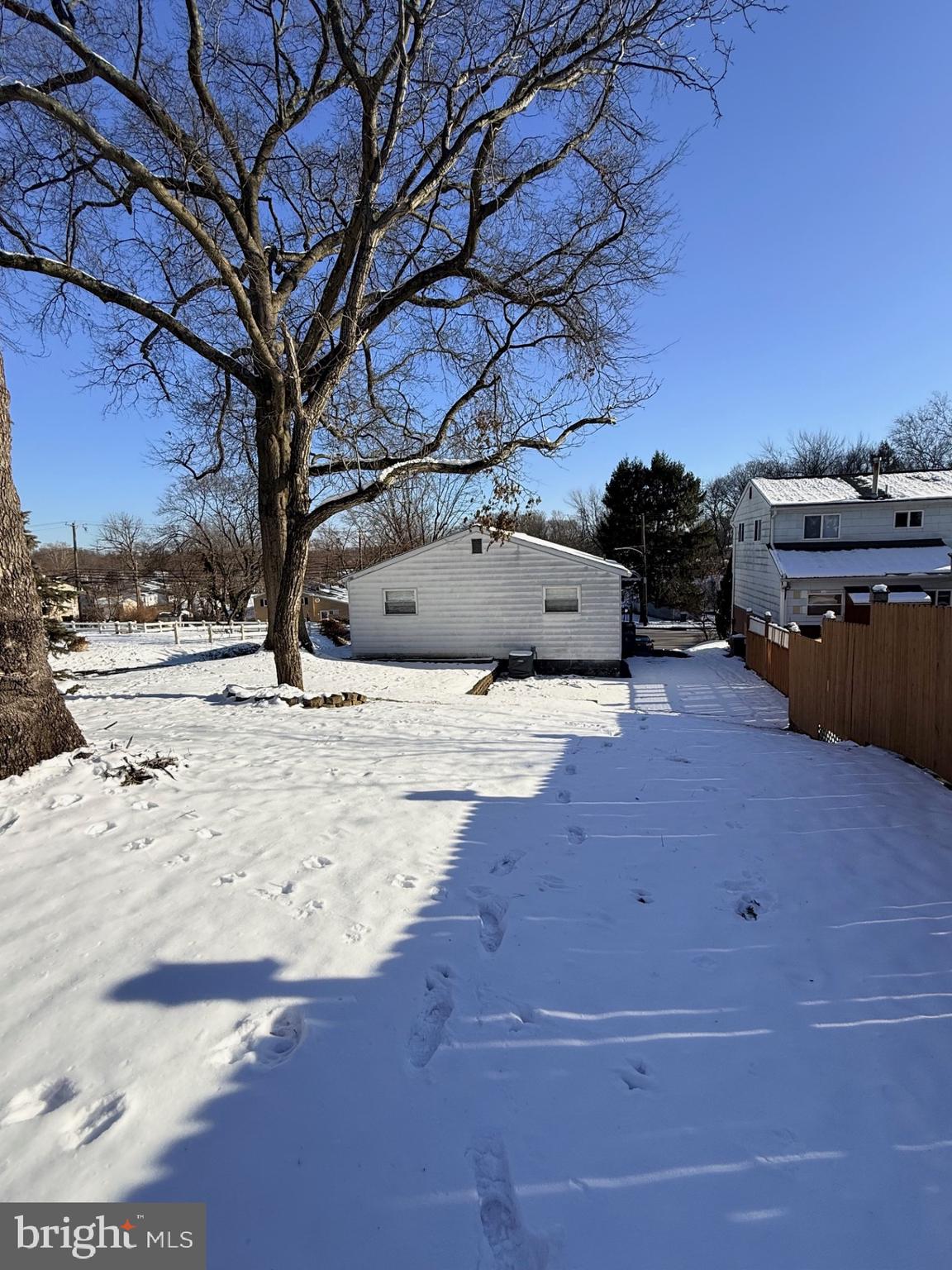 WILLOW GROVE - Residential