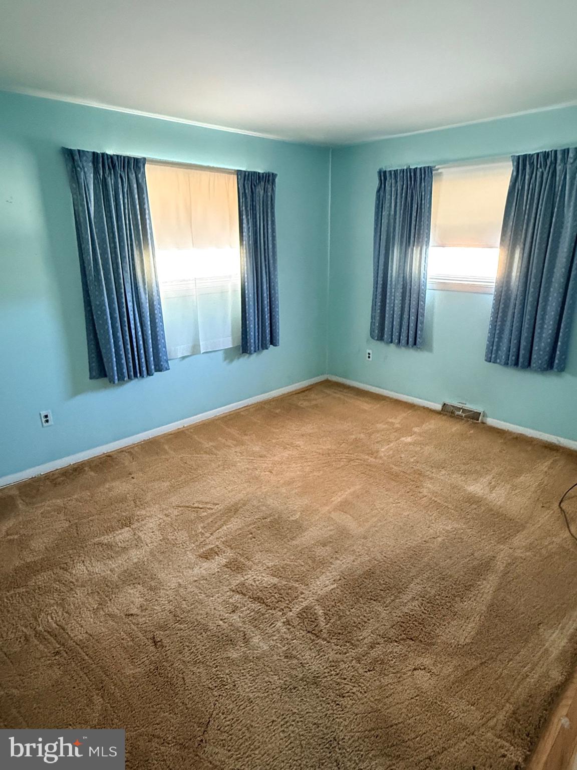 WILLOW GROVE - Residential