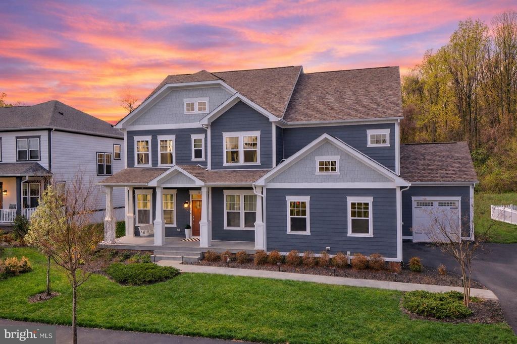 Photo of 24385 White Elm Place, ALDIE, VA 20105 (MLS # VALO2125280)