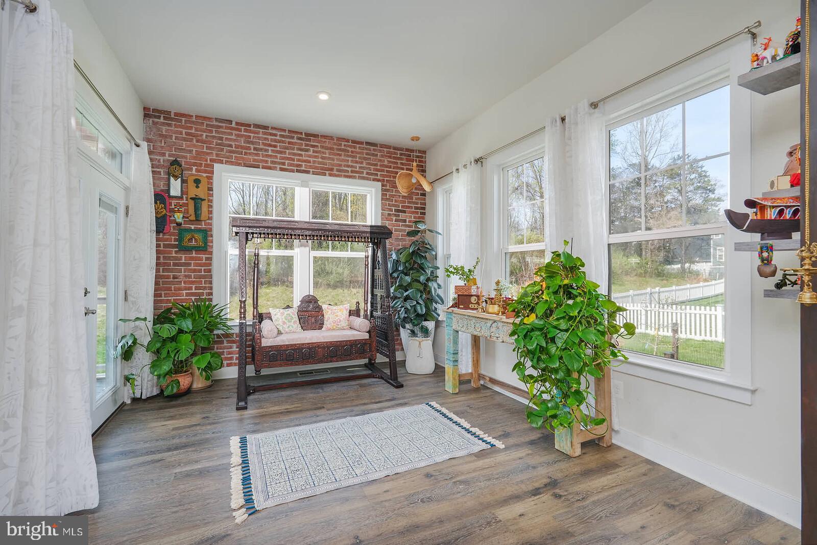 WILLOWSFORD - Residential