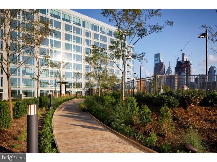 Schedule your in-person or virtual tour experience today. Limited time offering. The most stylish, new apartment building in Philadelphia, DALIAN ON THE PARK offers an opportunity to live in an environment that has been thoughtfully designed for the discerning resident. Amenities include 30,000 square foot Sky Deck, an on-site Whole Foods, a show-stopping infinity pool, and a well-appointed fitness center equipped with a full sized yoga studio. Our indulgent amenities package sets the standard and rivals the best resorts. Dalian on the Park also features on-site retailers as part of the Rodin Square development project including convenience stores and various retail centers.  ** Prices and availability subject to change on a daily basis ** Photos are of model units **