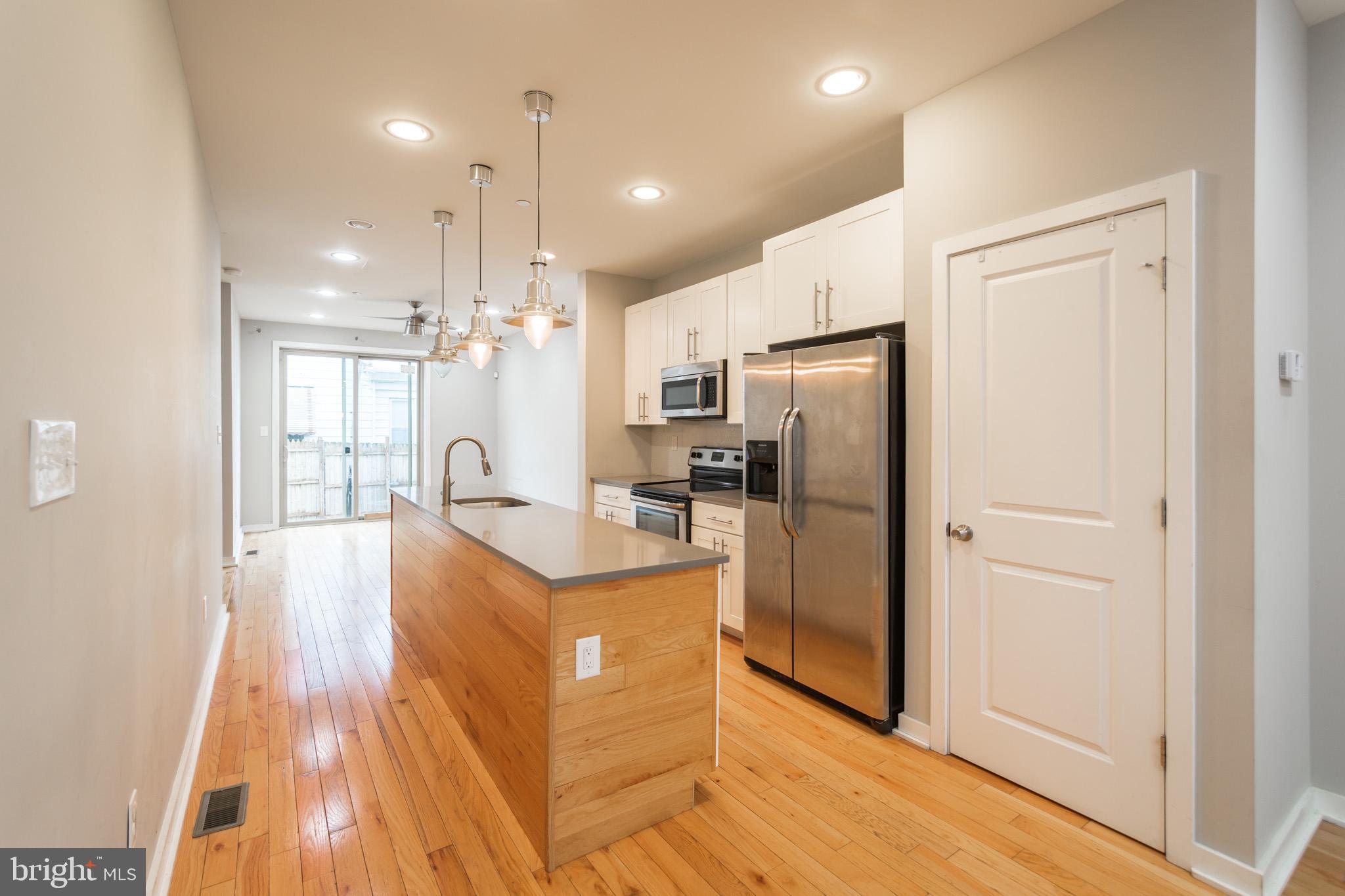 EAST KENSINGTON - Residential Lease