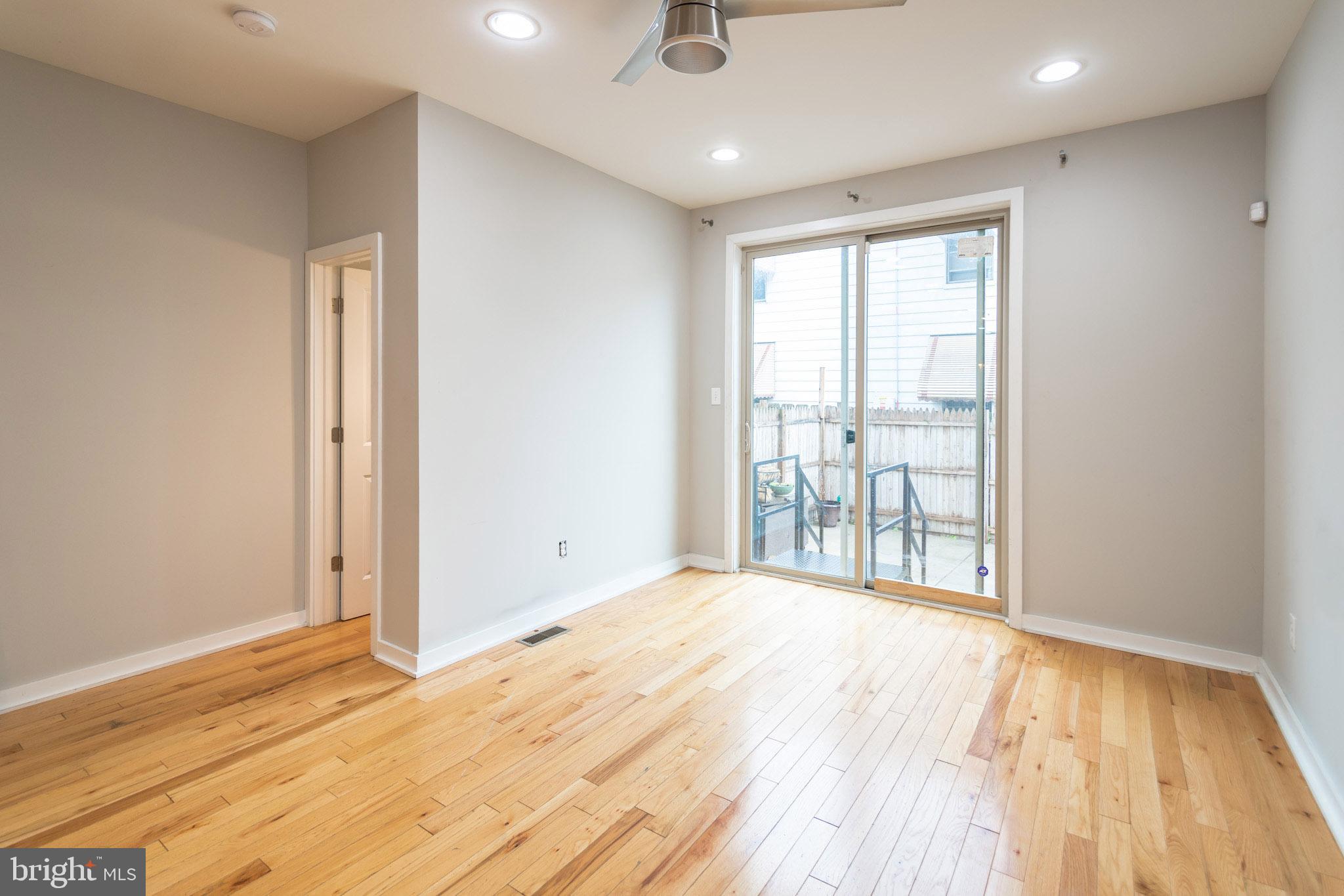 EAST KENSINGTON - Residential Lease