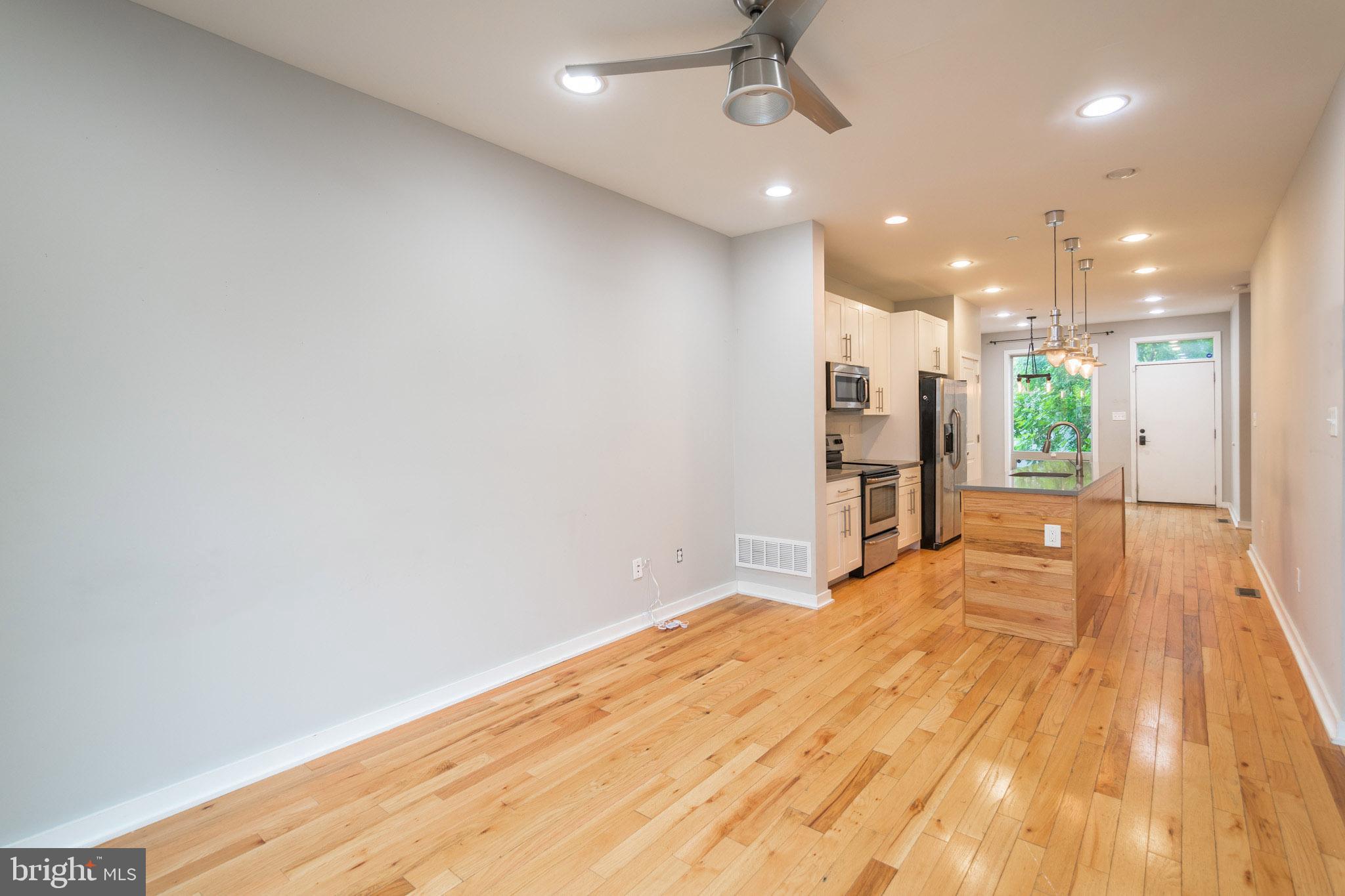 EAST KENSINGTON - Residential Lease