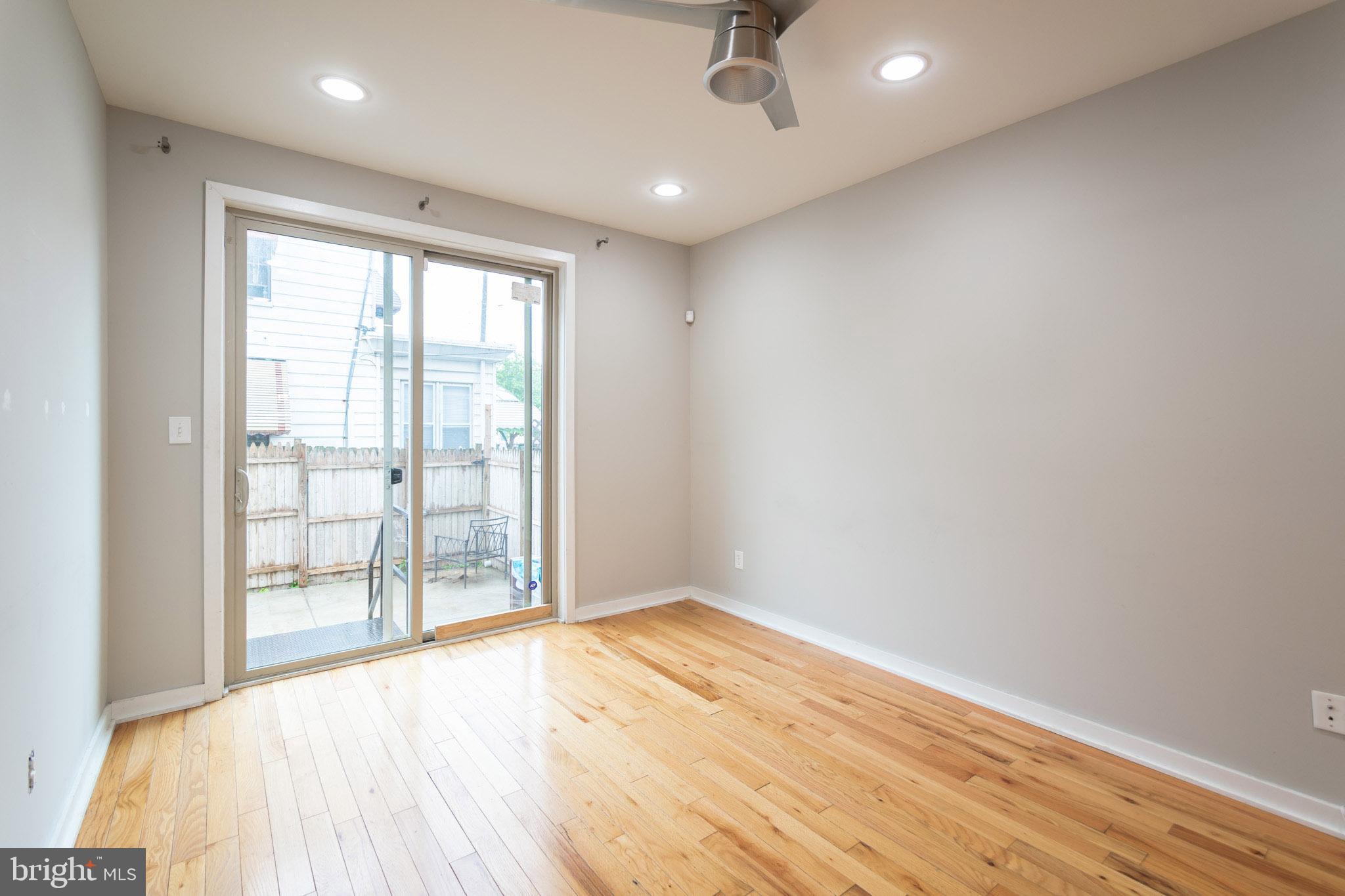 EAST KENSINGTON - Residential Lease