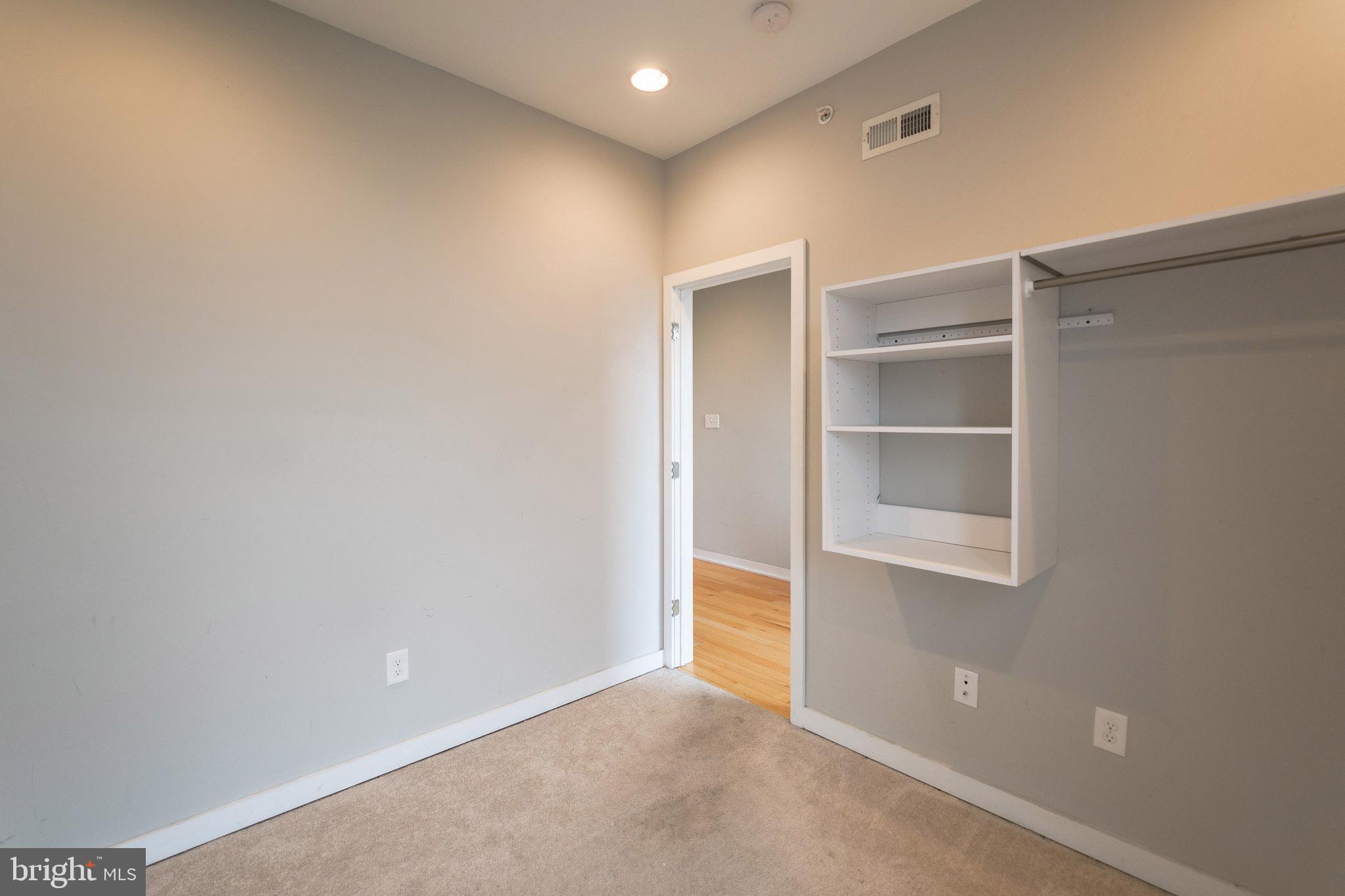 EAST KENSINGTON - Residential Lease