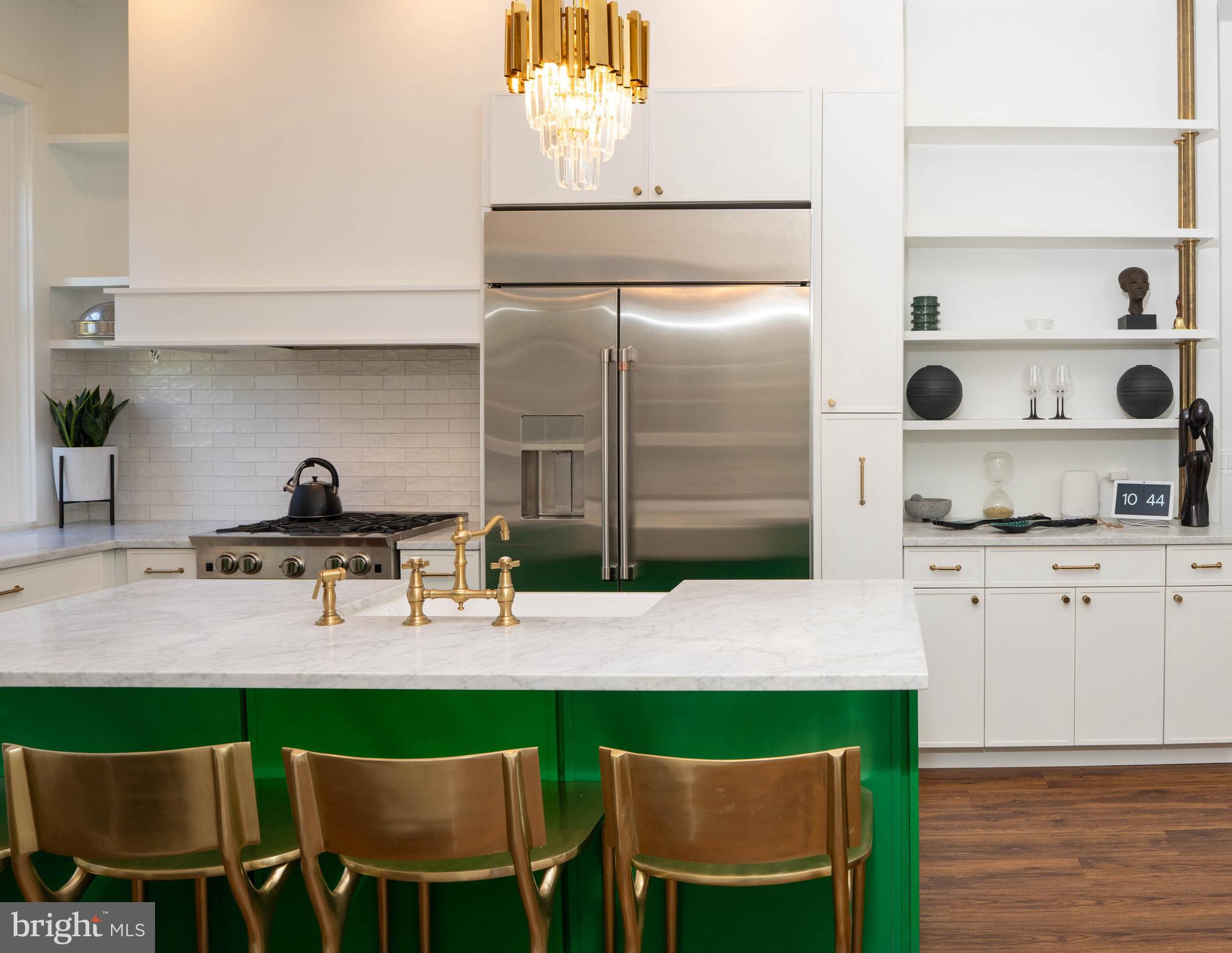 WOODHOLME RESERVE - Residential