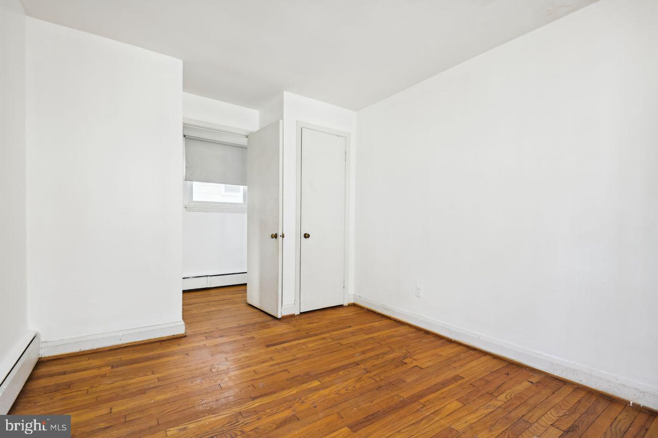 HAMILTON HILLS - Residential Income