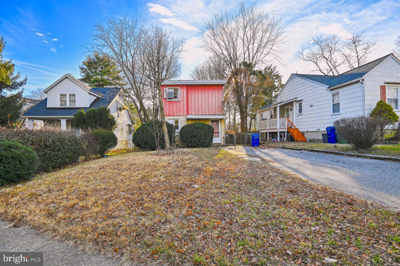 HAMILTON HILLS - Residential Income