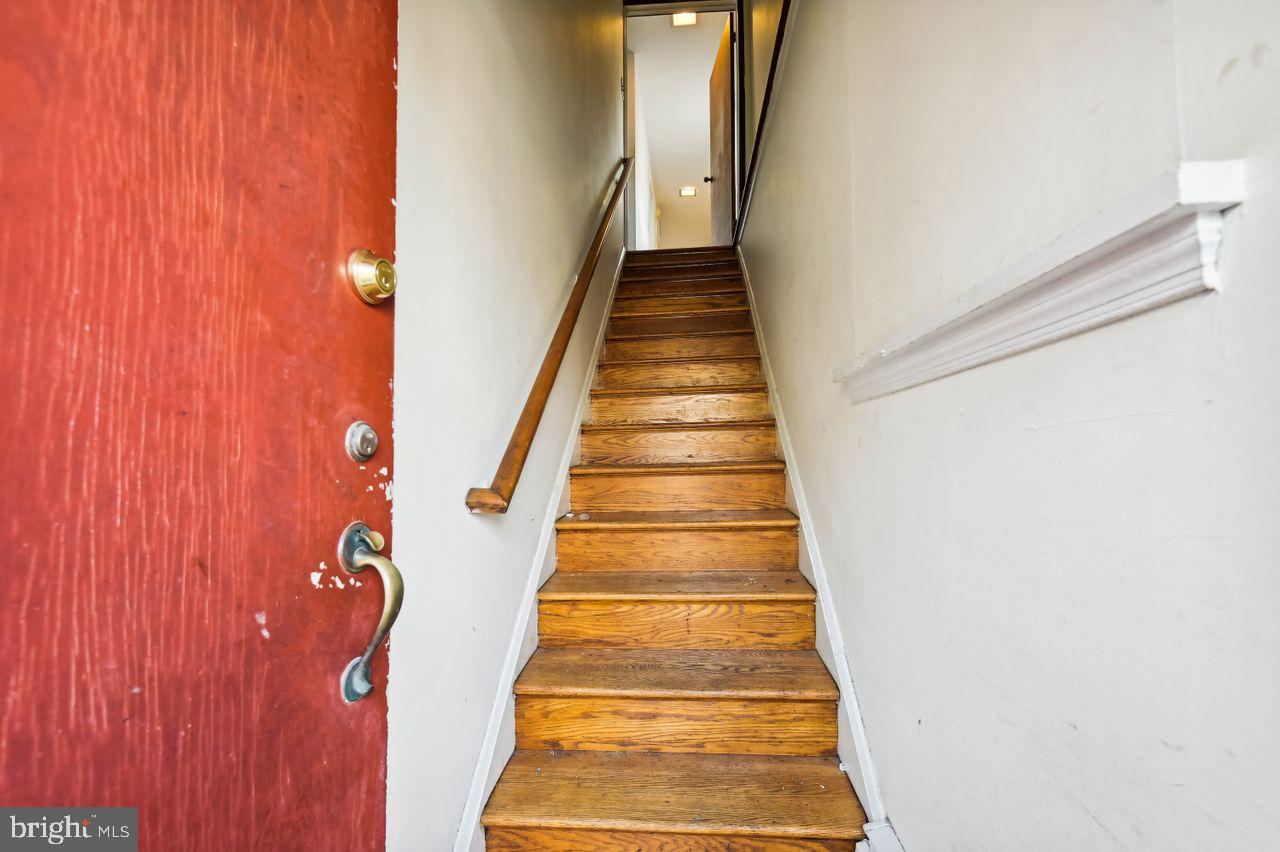 HAMILTON HILLS - Residential Income