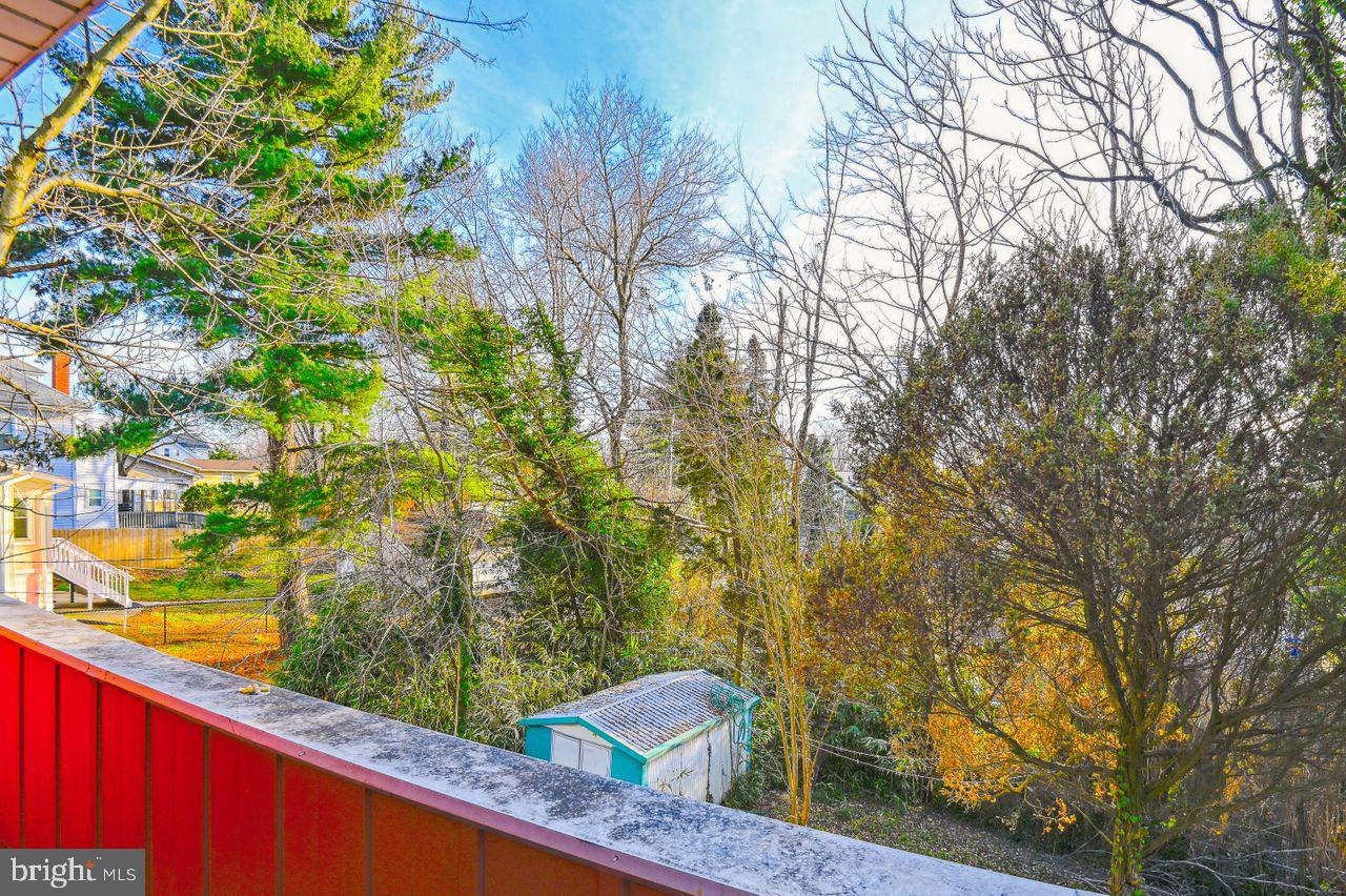 HAMILTON HILLS - Residential Income