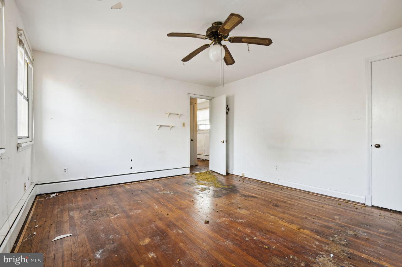 HAMILTON HILLS - Residential Income