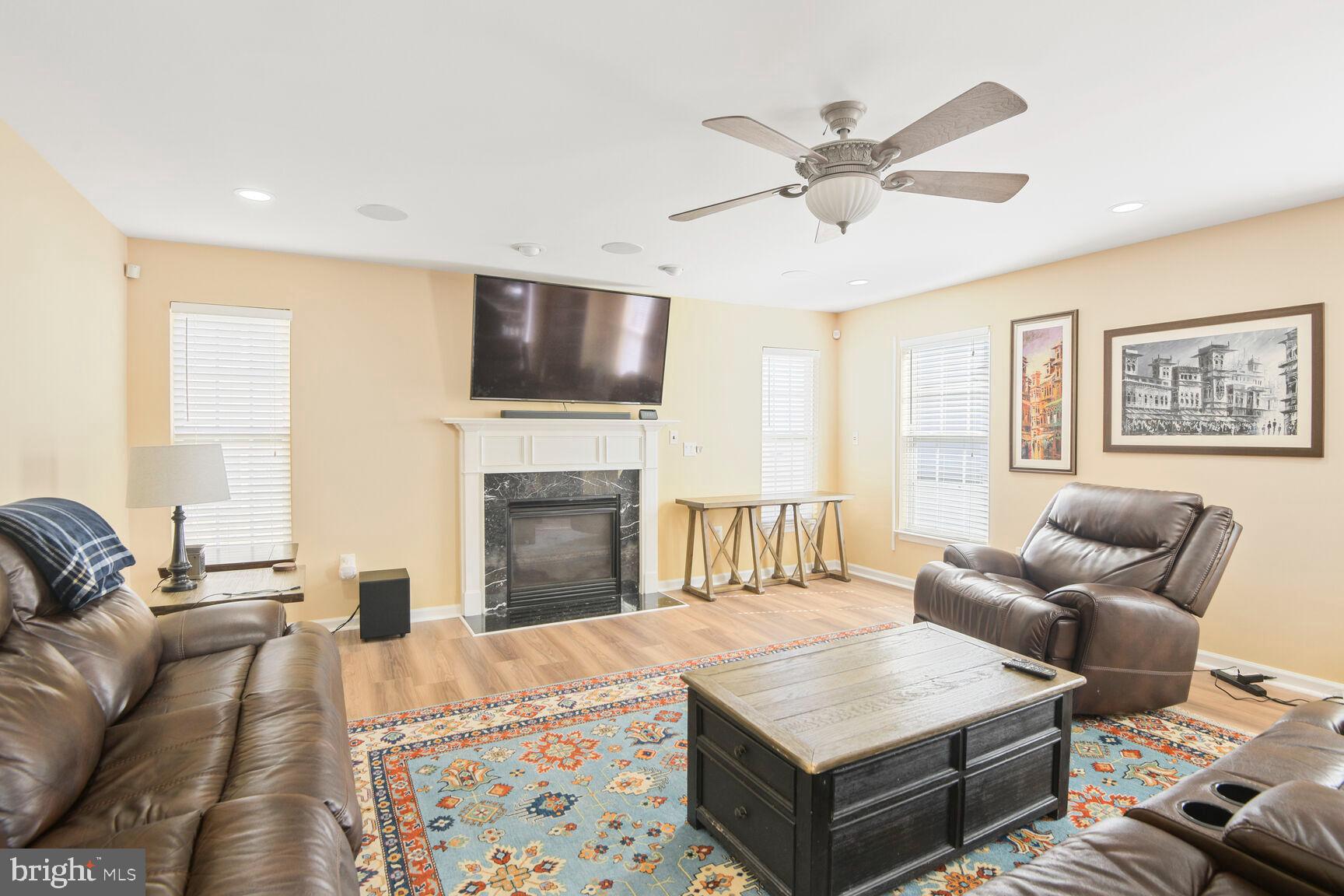 SHEFFIELD - Residential Lease