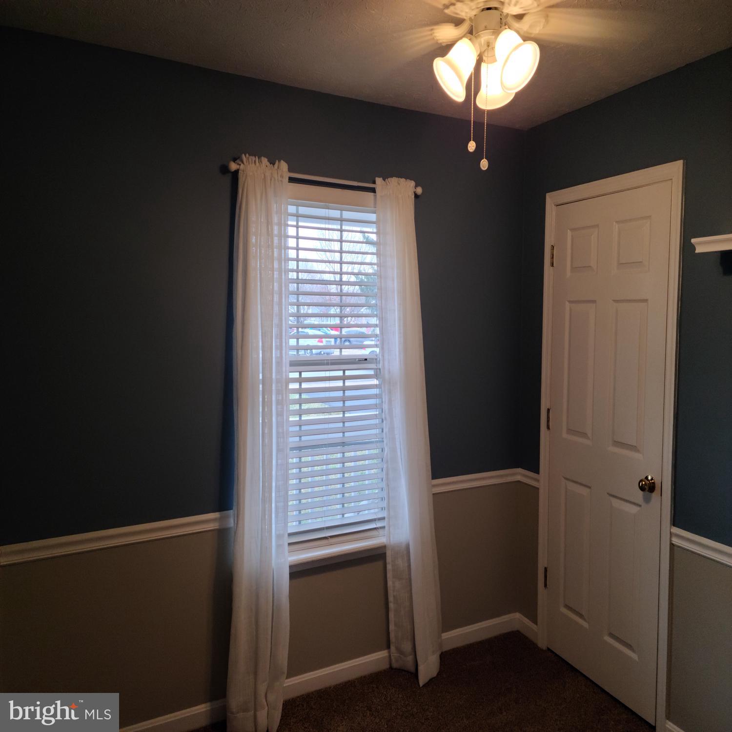 HILL VALLEY - Residential Lease