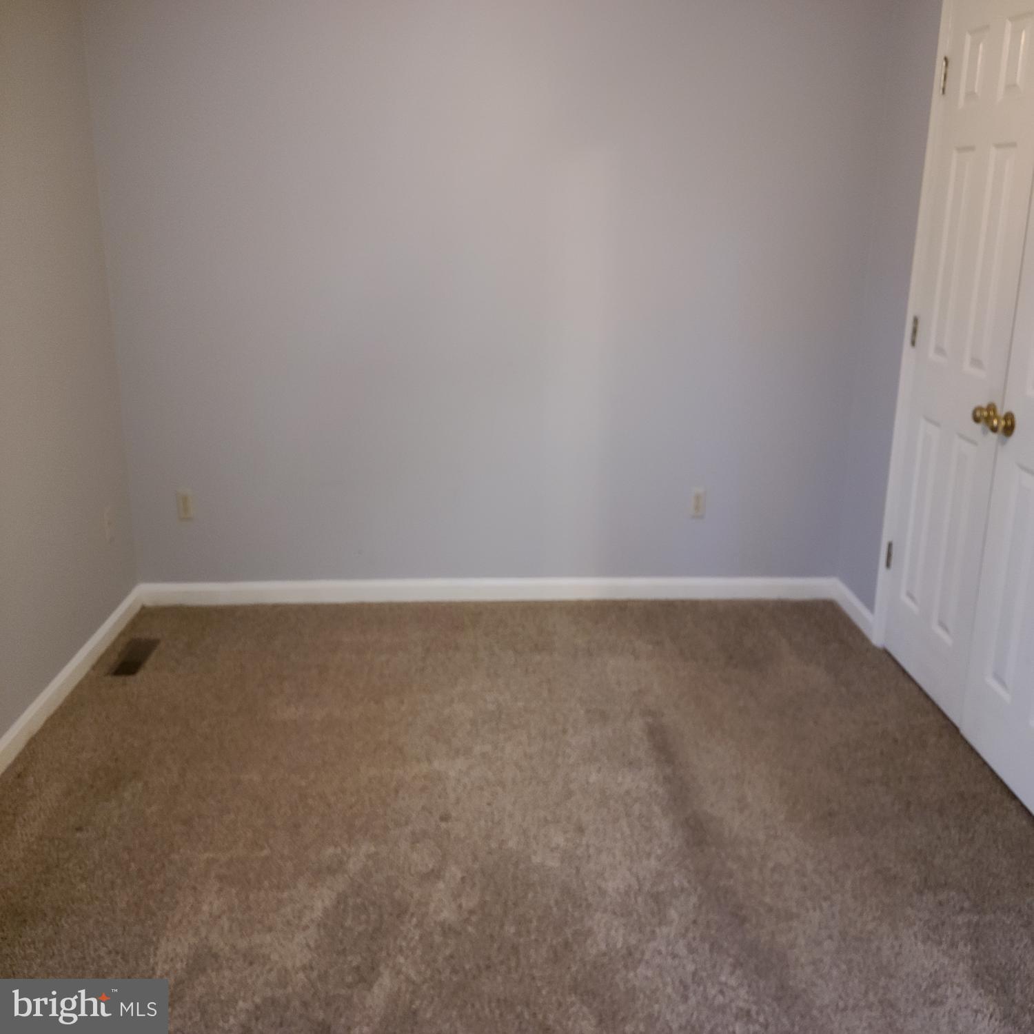 HILL VALLEY - Residential Lease