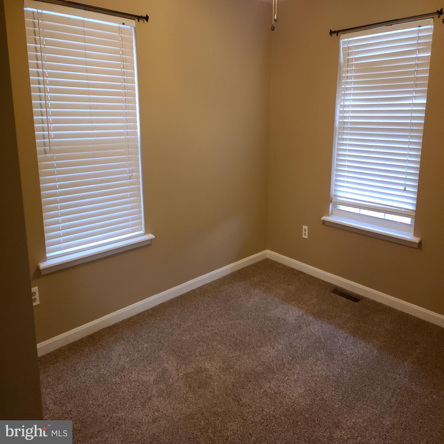 HILL VALLEY - Residential Lease