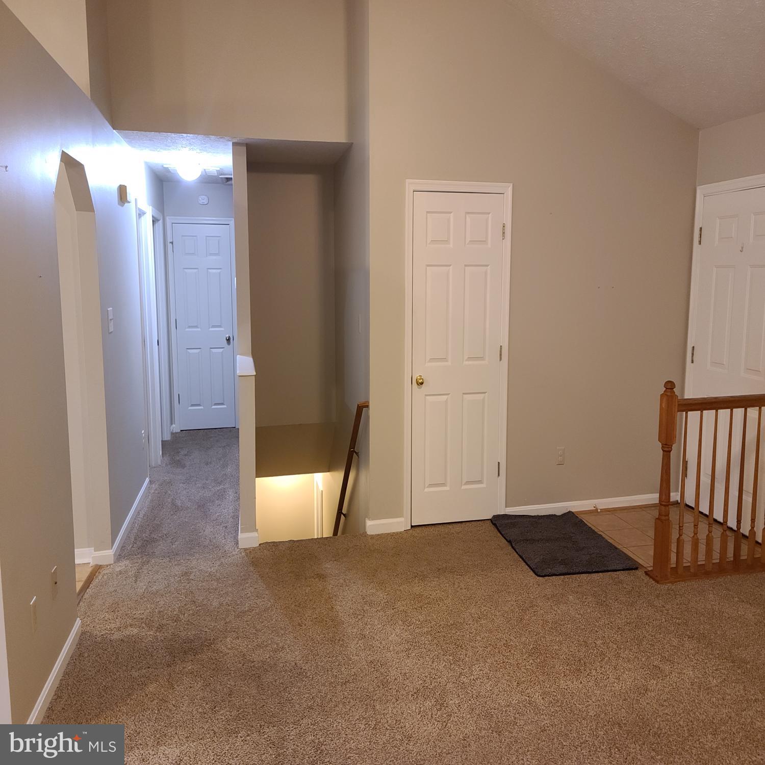 HILL VALLEY - Residential Lease